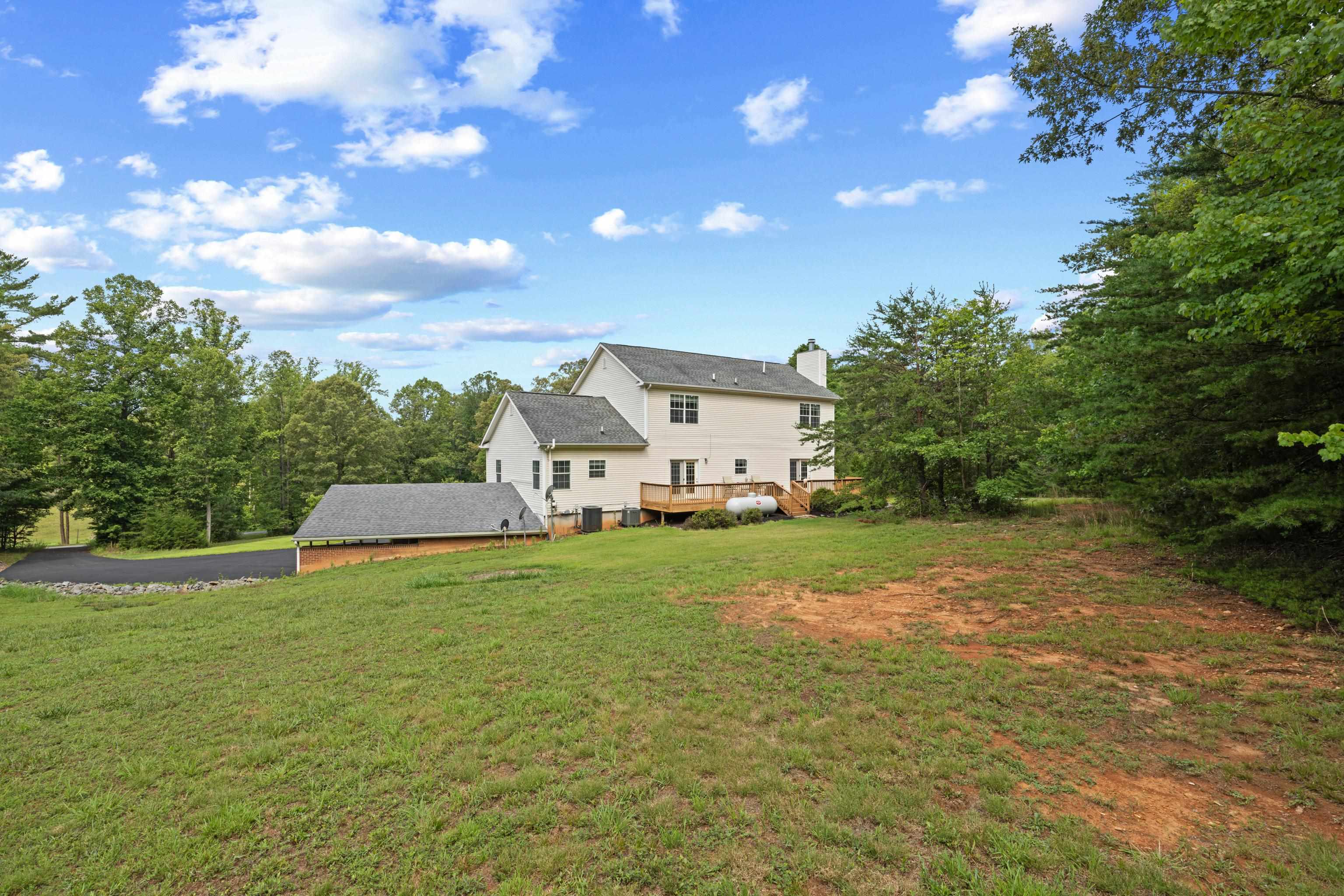 17 PINE RIDGE RD, FABER, Virginia 22938, 4 Bedrooms Bedrooms, ,3 BathroomsBathrooms,Residential,17 PINE RIDGE RD,680156 MLS # 680156 17 PINE RIDGE RD, FABER, Virginia 22938, 4 Bedrooms Bedrooms, ,3 BathroomsBathrooms,Residential,17 PINE RIDGE RD,680156 MLS # 680156