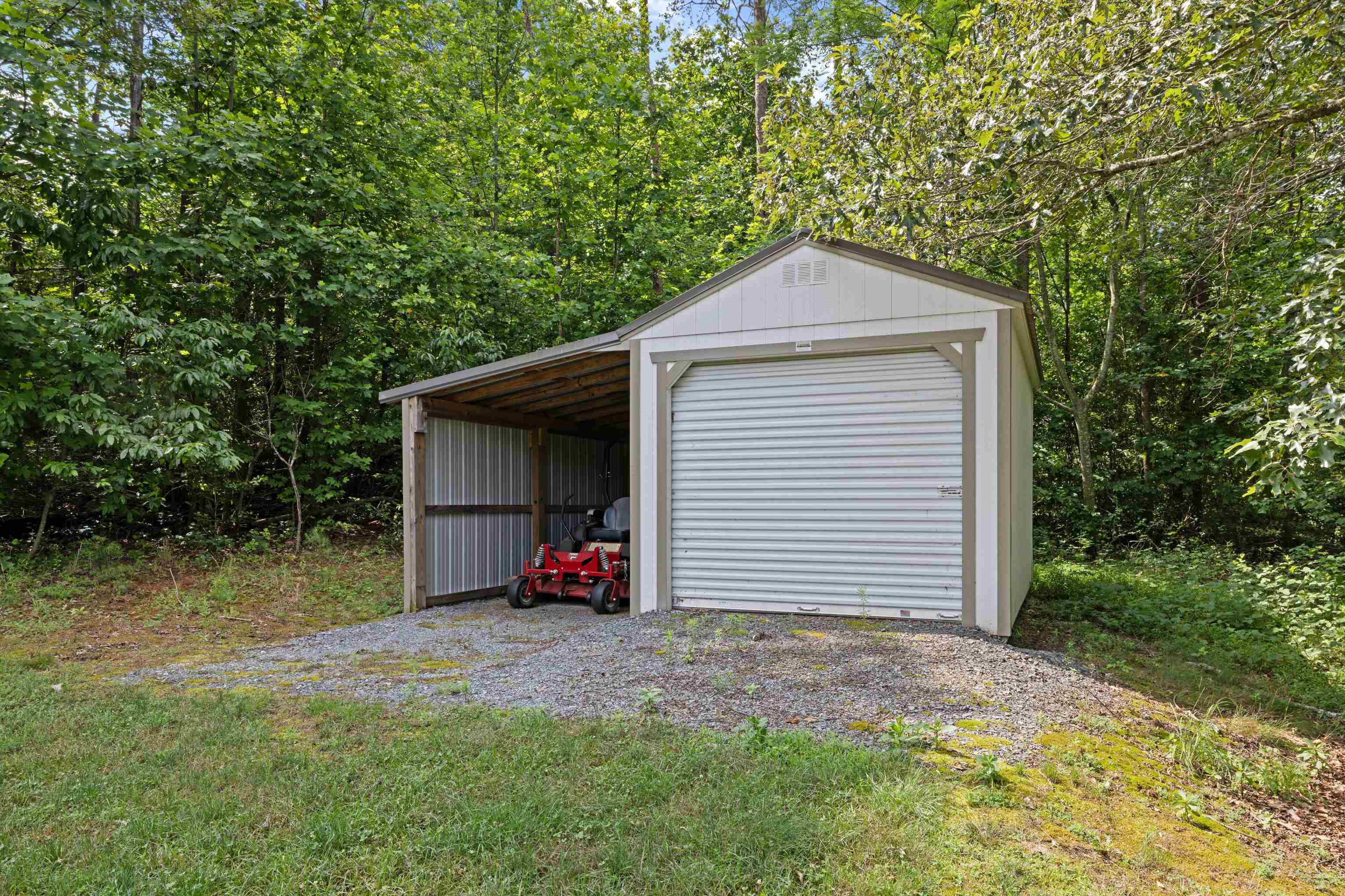 17 PINE RIDGE RD, FABER, Virginia 22938, 4 Bedrooms Bedrooms, ,3 BathroomsBathrooms,Residential,17 PINE RIDGE RD,680156 MLS # 680156 17 PINE RIDGE RD, FABER, Virginia 22938, 4 Bedrooms Bedrooms, ,3 BathroomsBathrooms,Residential,17 PINE RIDGE RD,680156 MLS # 680156