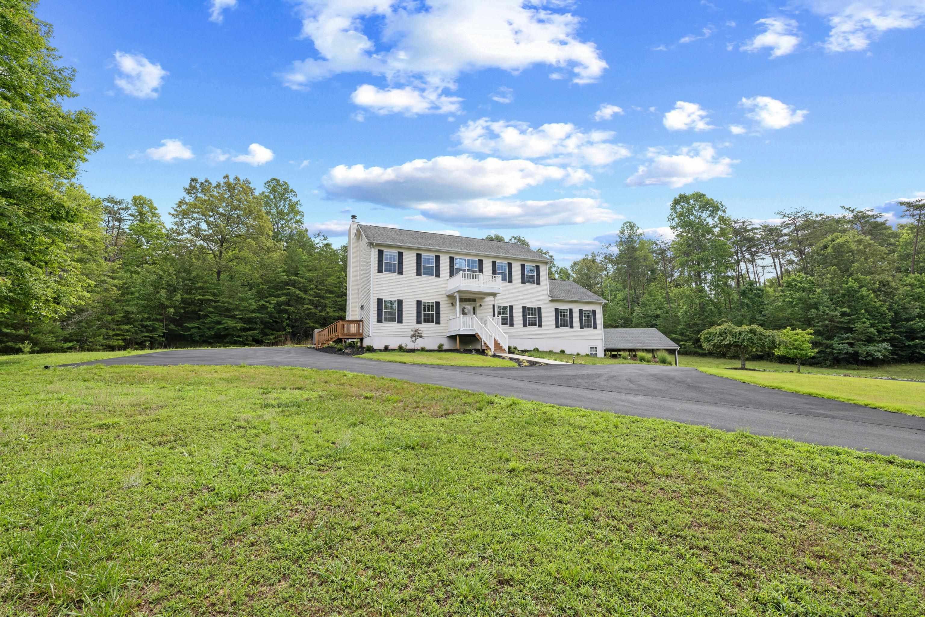 17 PINE RIDGE RD, FABER, Virginia 22938, 4 Bedrooms Bedrooms, ,3 BathroomsBathrooms,Residential,17 PINE RIDGE RD,680156 MLS # 680156 17 PINE RIDGE RD, FABER, Virginia 22938, 4 Bedrooms Bedrooms, ,3 BathroomsBathrooms,Residential,17 PINE RIDGE RD,680156 MLS # 680156