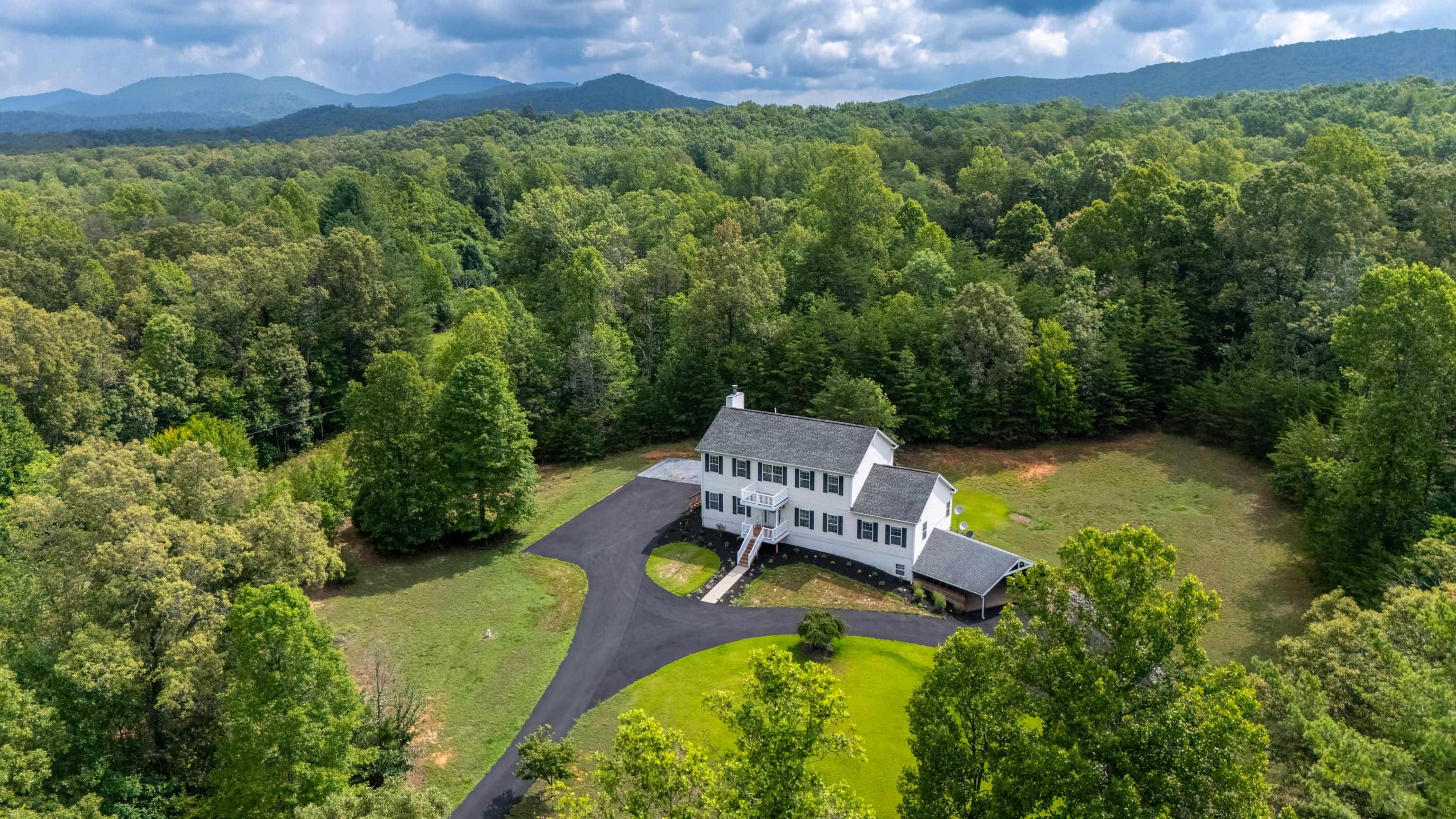 17 PINE RIDGE RD, FABER, Virginia 22938, 4 Bedrooms Bedrooms, ,3 BathroomsBathrooms,Residential,17 PINE RIDGE RD,680156 MLS # 680156 17 PINE RIDGE RD, FABER, Virginia 22938, 4 Bedrooms Bedrooms, ,3 BathroomsBathrooms,Residential,17 PINE RIDGE RD,680156 MLS # 680156