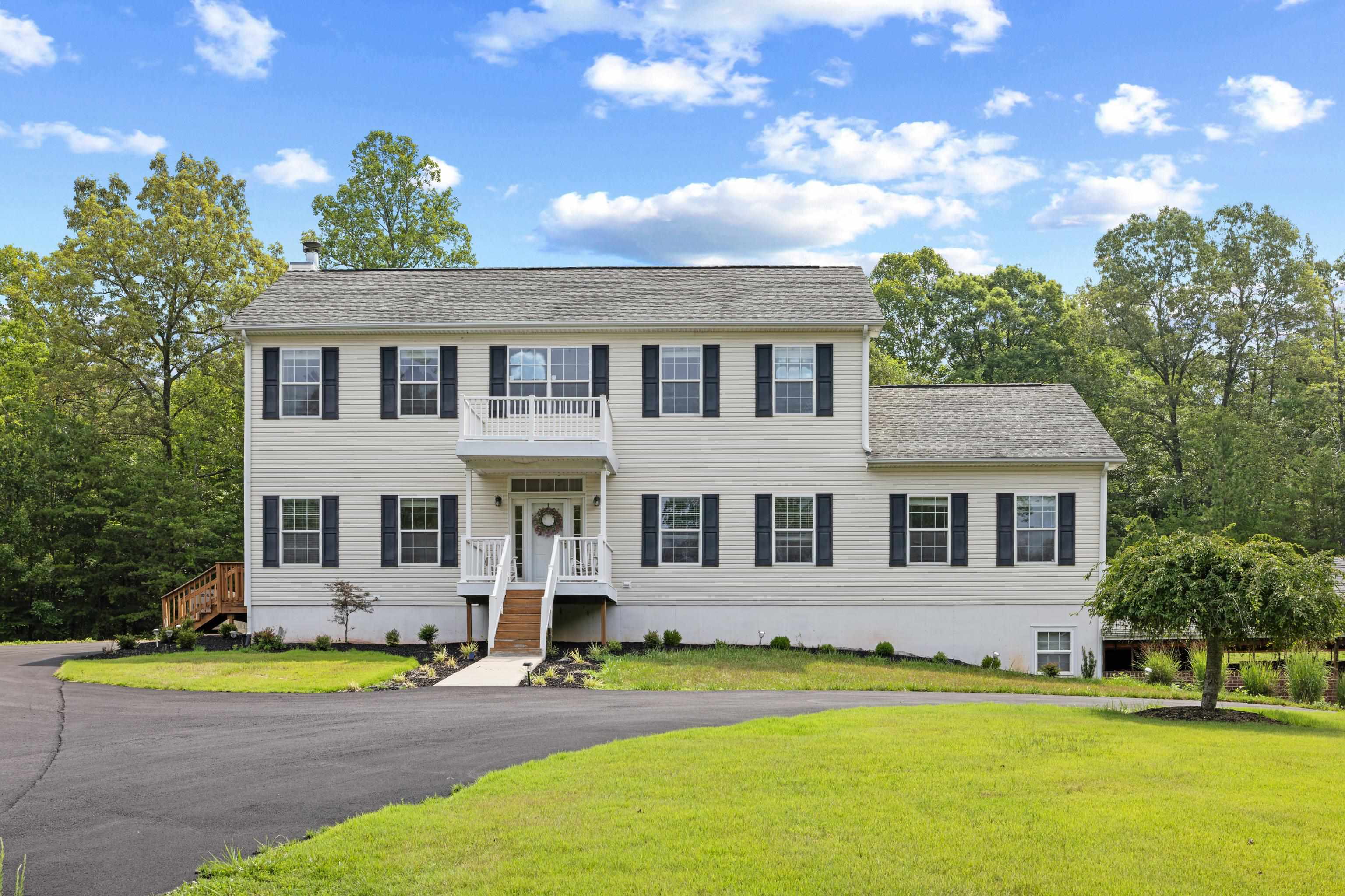 17 PINE RIDGE RD, FABER, Virginia 22938, 4 Bedrooms Bedrooms, ,3 BathroomsBathrooms,Residential,17 PINE RIDGE RD,680156 MLS # 680156 17 PINE RIDGE RD, FABER, Virginia 22938, 4 Bedrooms Bedrooms, ,3 BathroomsBathrooms,Residential,17 PINE RIDGE RD,680156 MLS # 680156