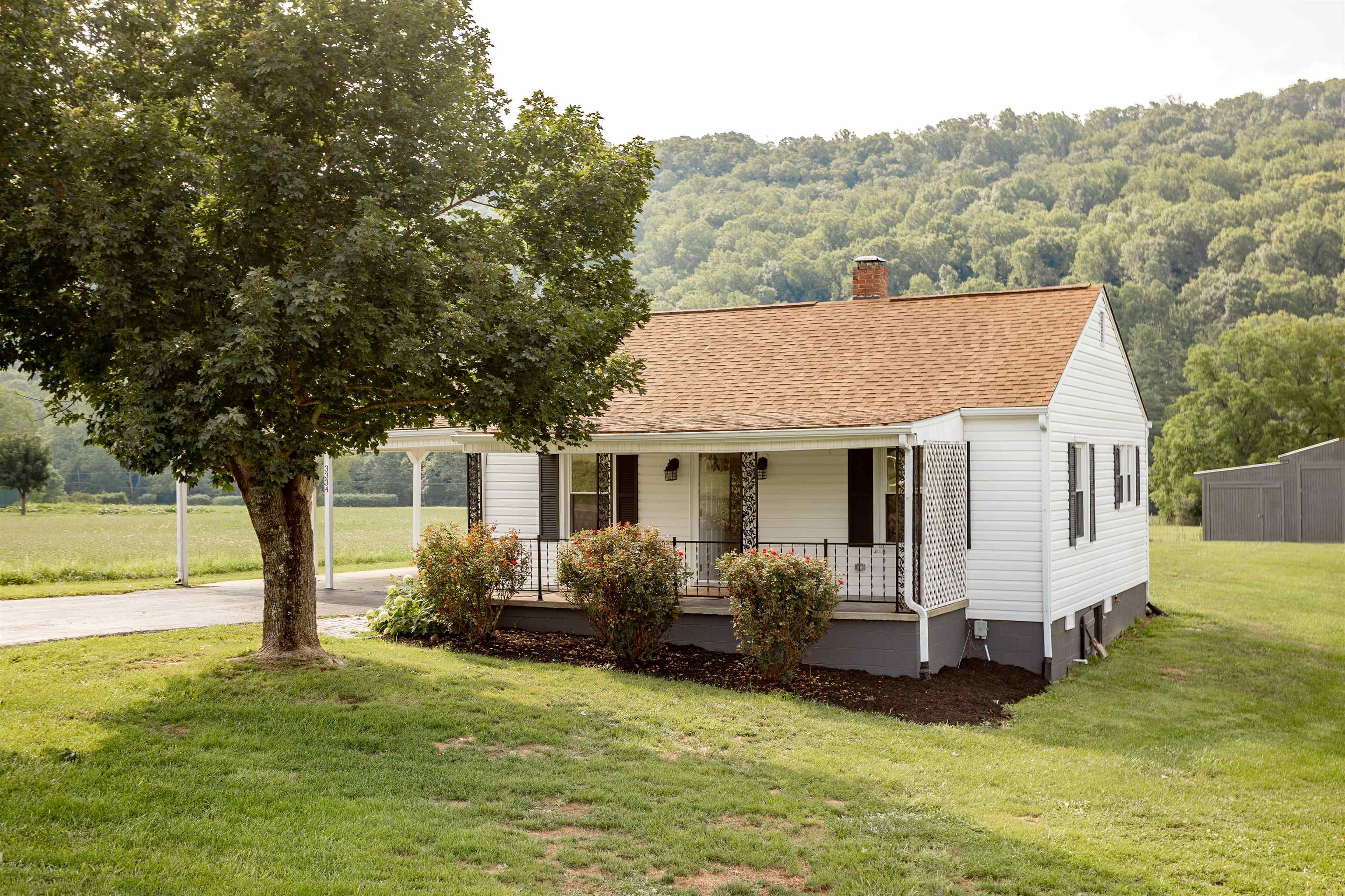 3334 LITTLE CALF PASTURE HWY, CRAIGSVILLE, Virginia 24430, 2 Bedrooms Bedrooms, ,1 BathroomBathrooms,Residential,3334 LITTLE CALF PASTURE HWY,680157 MLS # 680157 3334 LITTLE CALF PASTURE HWY, CRAIGSVILLE, Virginia 24430, 2 Bedrooms Bedrooms, ,1 BathroomBathrooms,Residential,3334 LITTLE CALF PASTURE HWY,680157 MLS # 680157