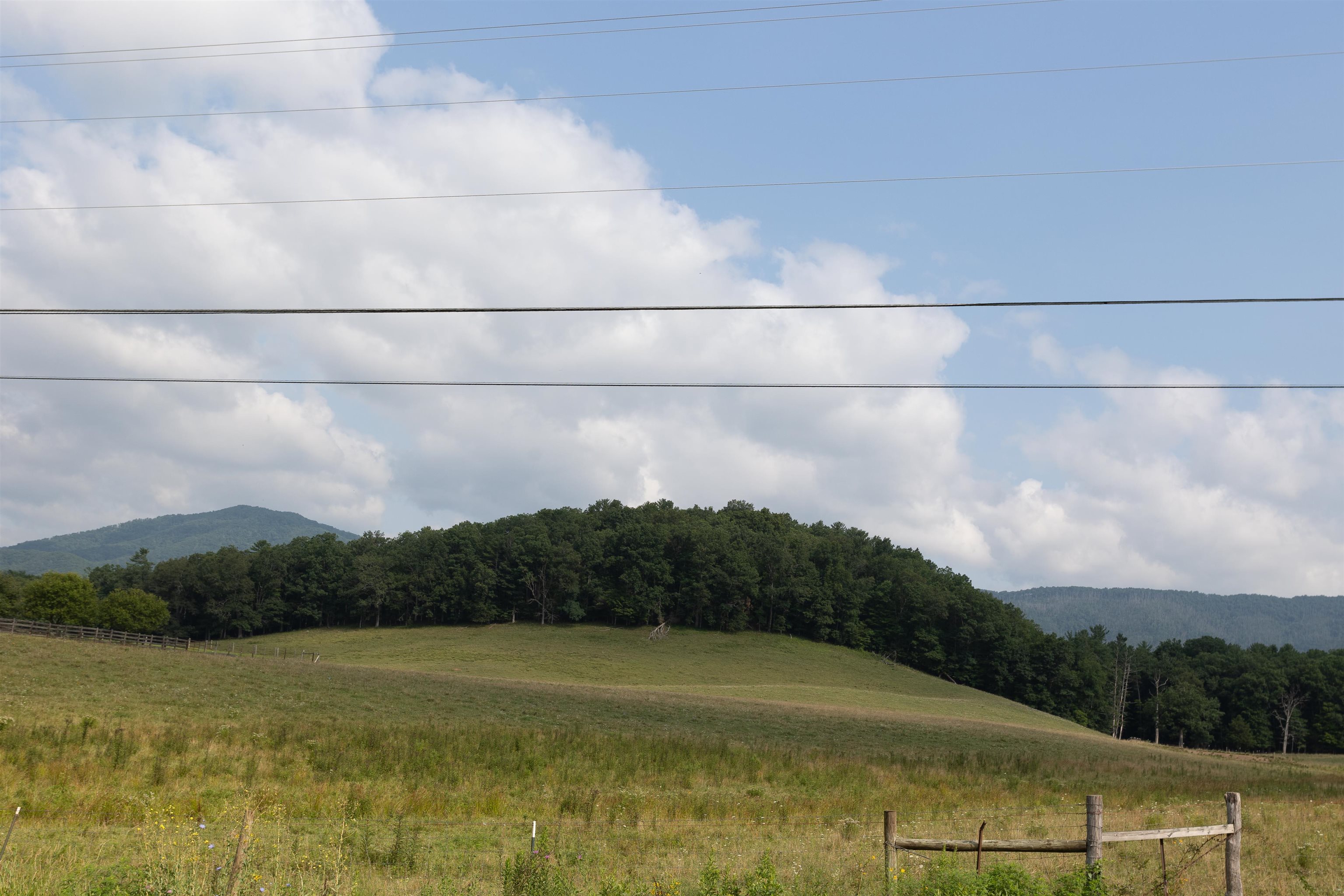 3334 LITTLE CALF PASTURE HWY, CRAIGSVILLE, Virginia 24430, 2 Bedrooms Bedrooms, ,1 BathroomBathrooms,Residential,3334 LITTLE CALF PASTURE HWY,680157 MLS # 680157 3334 LITTLE CALF PASTURE HWY, CRAIGSVILLE, Virginia 24430, 2 Bedrooms Bedrooms, ,1 BathroomBathrooms,Residential,3334 LITTLE CALF PASTURE HWY,680157 MLS # 680157
