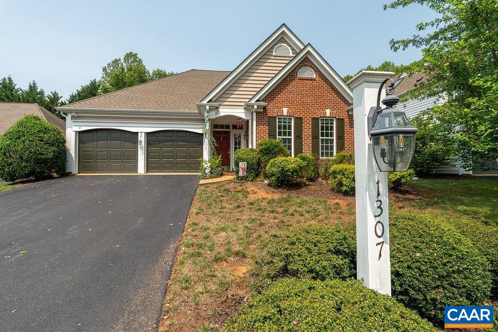 1307 COURTYARD DR, CHARLOTTESVILLE, Virginia 22903, 3 Bedrooms Bedrooms, ,2 BathroomsBathrooms,Residential,1307 COURTYARD DR,680159 MLS # 680159