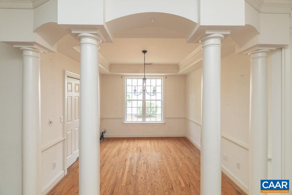 1307 COURTYARD DR, CHARLOTTESVILLE, Virginia 22903, 3 Bedrooms Bedrooms, ,2 BathroomsBathrooms,Residential,1307 COURTYARD DR,680159 MLS # 680159