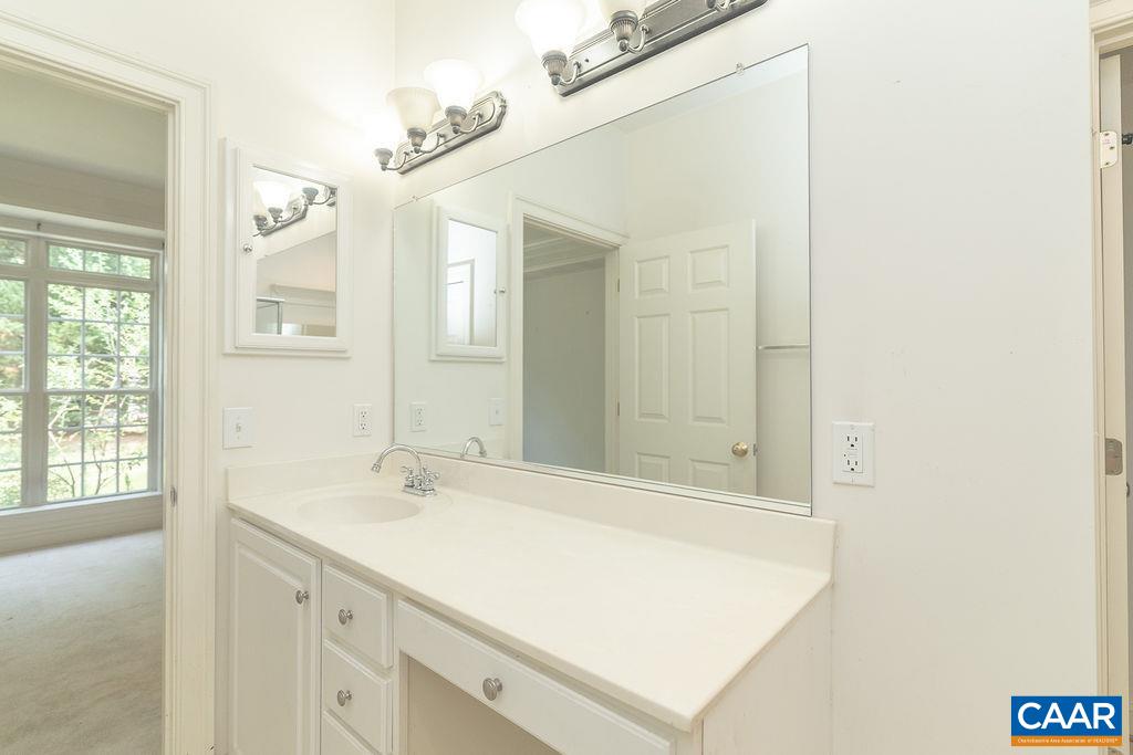 1307 COURTYARD DR, CHARLOTTESVILLE, Virginia 22903, 3 Bedrooms Bedrooms, ,2 BathroomsBathrooms,Residential,1307 COURTYARD DR,680159 MLS # 680159