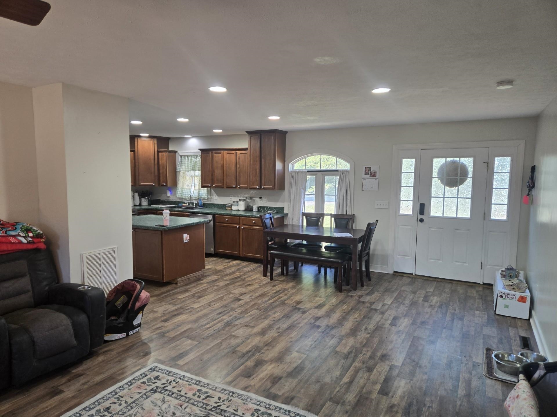 468 PAINE RUN RD, GROTTOES, Virginia 24441, 3 Bedrooms Bedrooms, ,2 BathroomsBathrooms,Residential,468 PAINE RUN RD,680162 MLS # 680162 468 PAINE RUN RD, GROTTOES, Virginia 24441, 3 Bedrooms Bedrooms, ,2 BathroomsBathrooms,Residential,468 PAINE RUN RD,680162 MLS # 680162