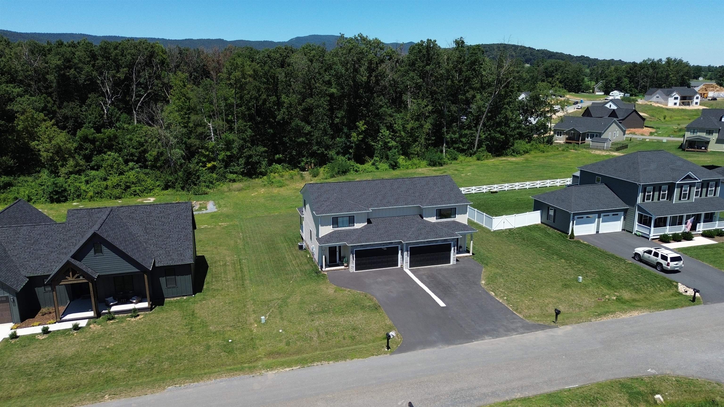 10235 DALMATIAN DR, MCGAHEYSVILLE, Virginia 22840, 3 Bedrooms Bedrooms, ,2 BathroomsBathrooms,Residential,10235 DALMATIAN DR,680168 MLS # 680168 10235 DALMATIAN DR, MCGAHEYSVILLE, Virginia 22840, 3 Bedrooms Bedrooms, ,2 BathroomsBathrooms,Residential,10235 DALMATIAN DR,680168 MLS # 680168