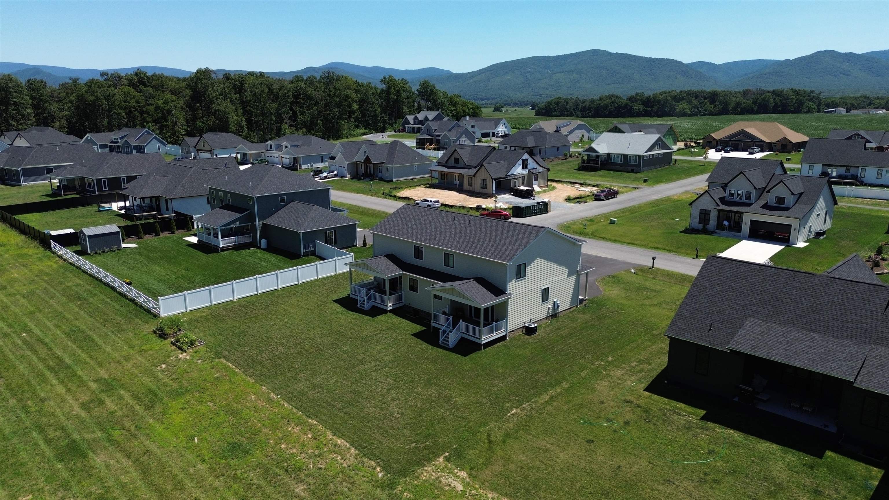 10235 DALMATIAN DR, MCGAHEYSVILLE, Virginia 22840, 3 Bedrooms Bedrooms, ,2 BathroomsBathrooms,Residential,10235 DALMATIAN DR,680168 MLS # 680168 10235 DALMATIAN DR, MCGAHEYSVILLE, Virginia 22840, 3 Bedrooms Bedrooms, ,2 BathroomsBathrooms,Residential,10235 DALMATIAN DR,680168 MLS # 680168