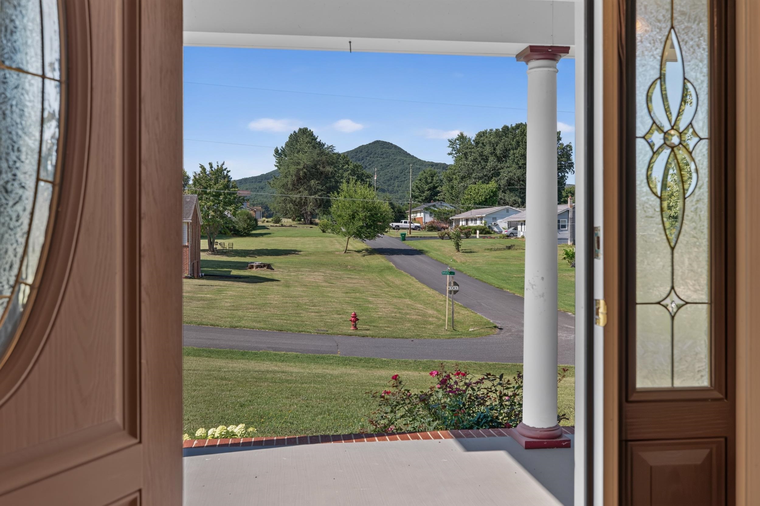 177 BROCK DR, STANLEY, Virginia 22851, 3 Bedrooms Bedrooms, ,2 BathroomsBathrooms,Residential,177 BROCK DR,680177 MLS # 680177