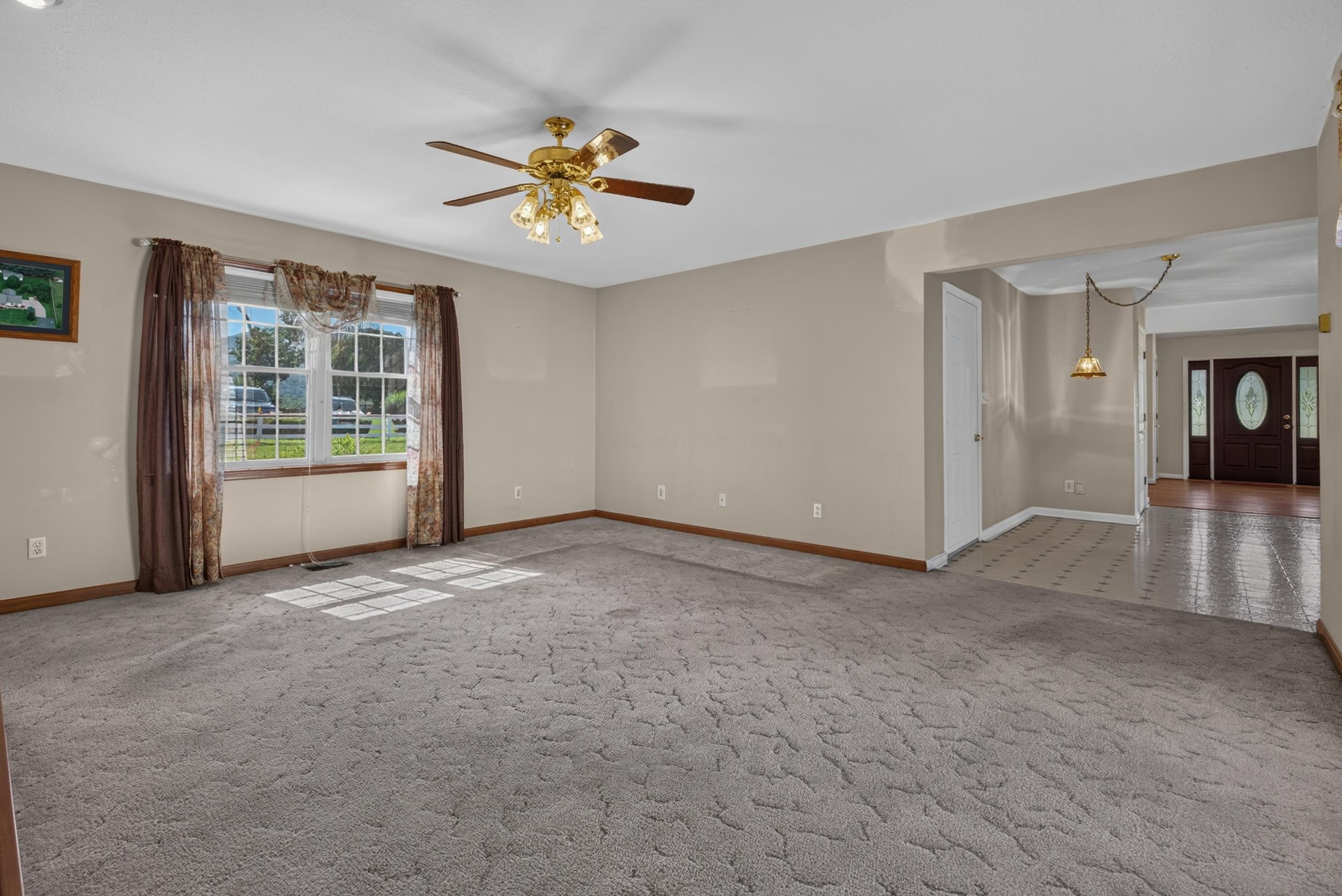 177 BROCK DR, STANLEY, Virginia 22851, 3 Bedrooms Bedrooms, ,2 BathroomsBathrooms,Residential,177 BROCK DR,680177 MLS # 680177