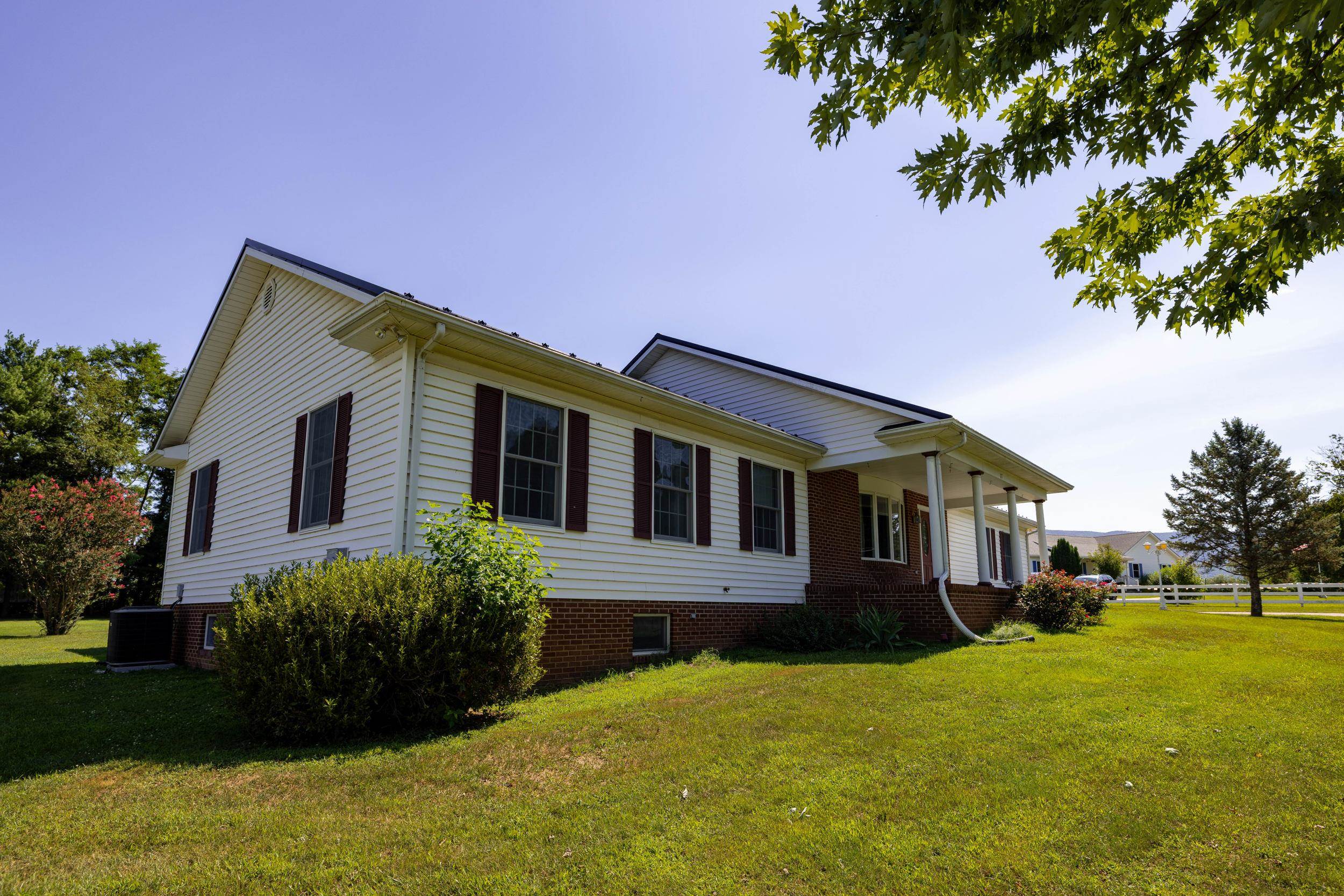 177 BROCK DR, STANLEY, Virginia 22851, 3 Bedrooms Bedrooms, ,2 BathroomsBathrooms,Residential,177 BROCK DR,680177 MLS # 680177
