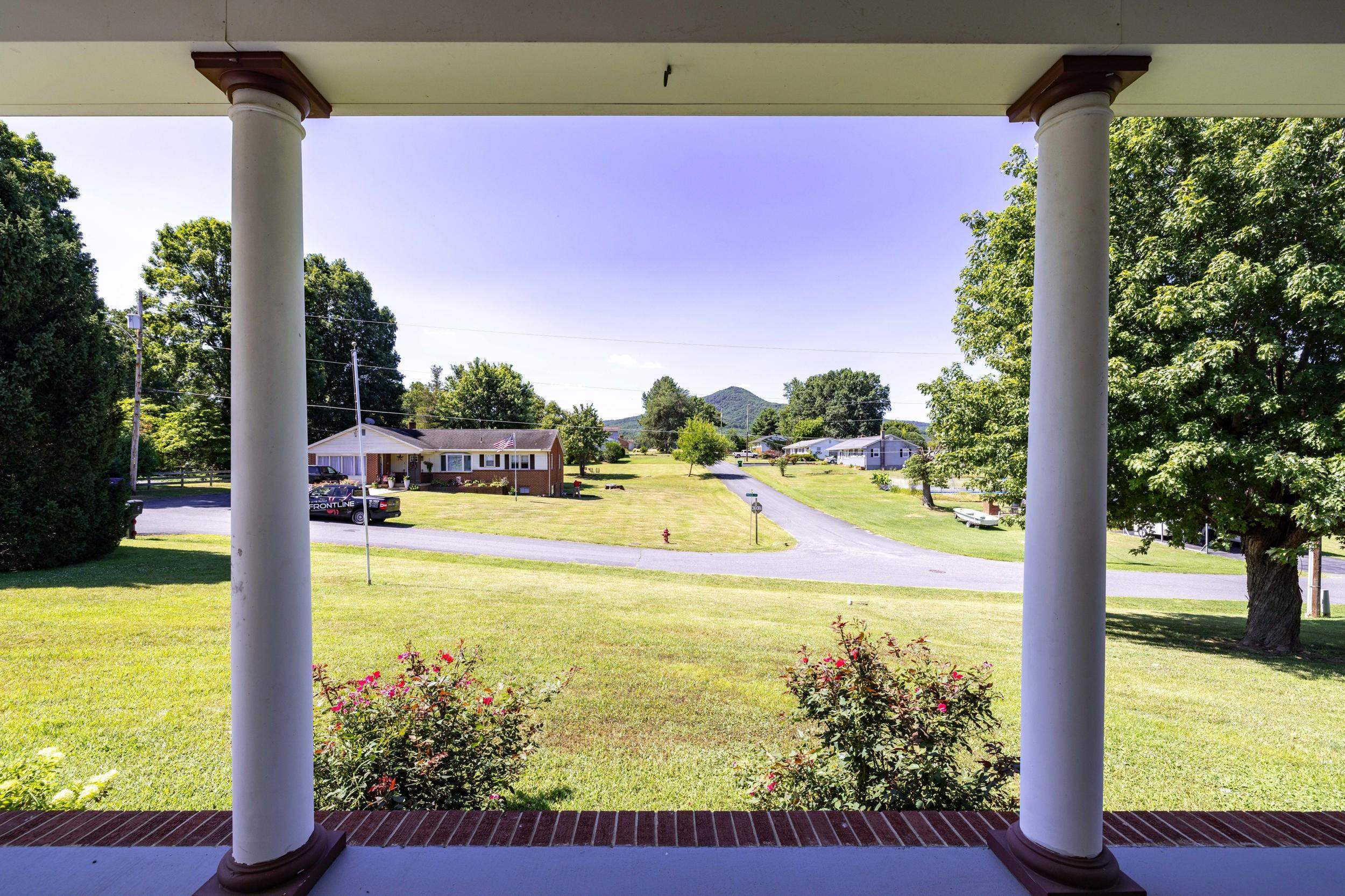 177 BROCK DR, STANLEY, Virginia 22851, 3 Bedrooms Bedrooms, ,2 BathroomsBathrooms,Residential,177 BROCK DR,680177 MLS # 680177