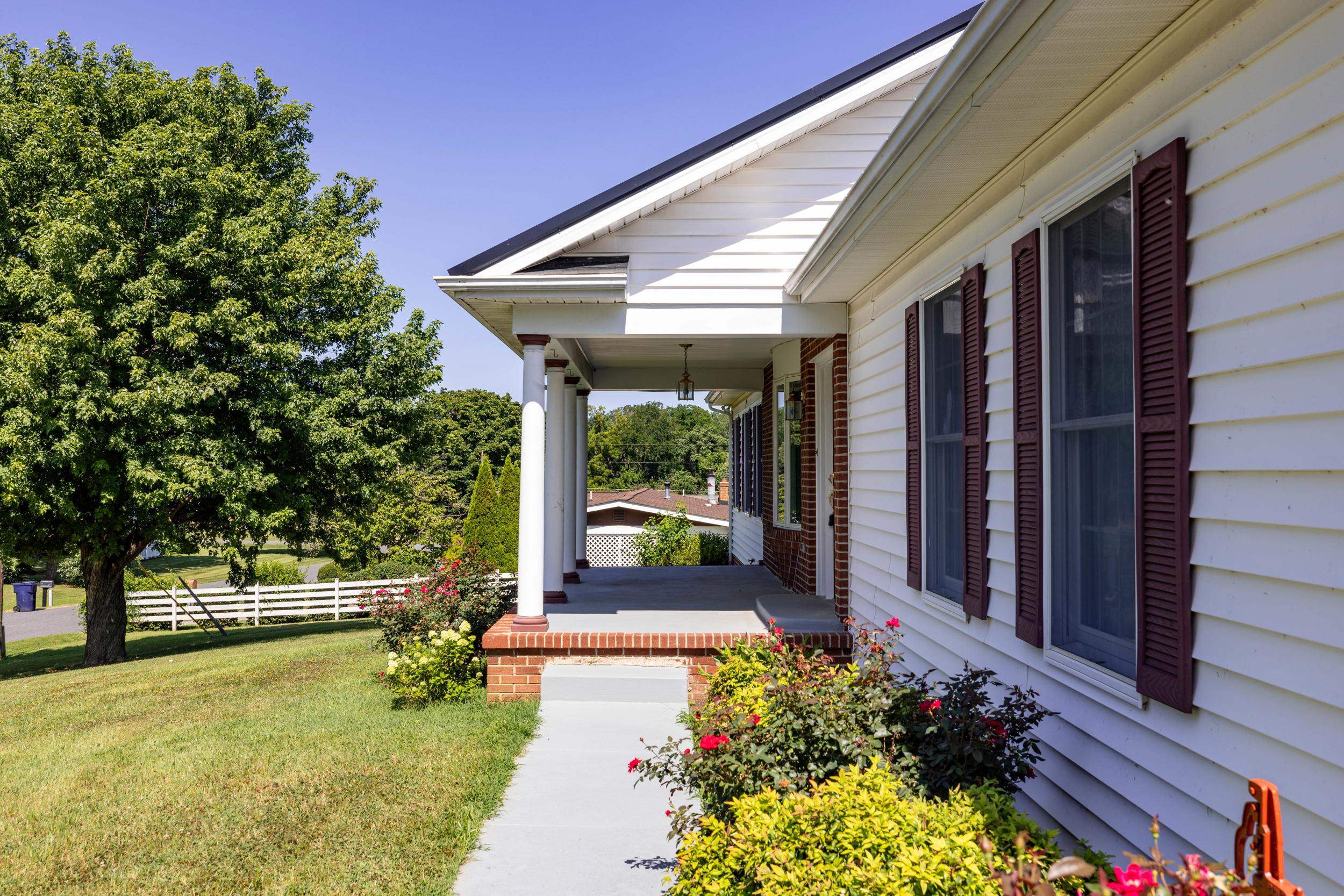 177 BROCK DR, STANLEY, Virginia 22851, 3 Bedrooms Bedrooms, ,2 BathroomsBathrooms,Residential,177 BROCK DR,680177 MLS # 680177