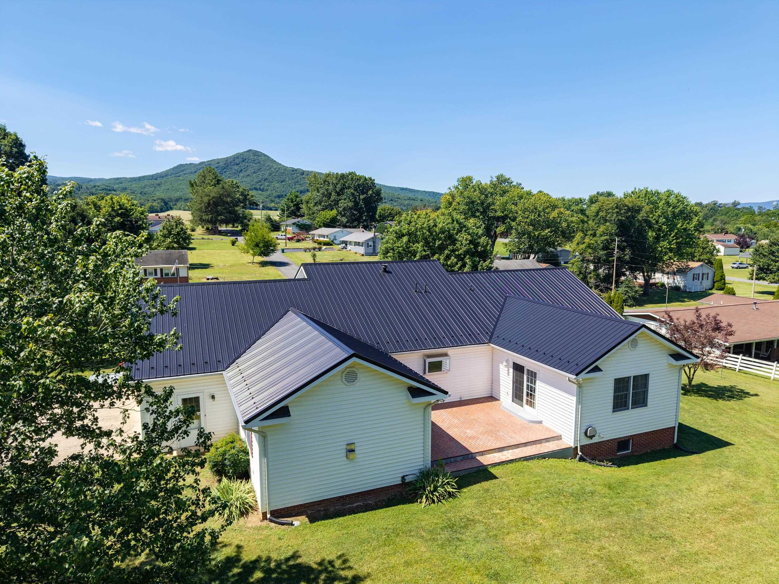 177 BROCK DR, STANLEY, Virginia 22851, 3 Bedrooms Bedrooms, ,2 BathroomsBathrooms,Residential,177 BROCK DR,680177 MLS # 680177
