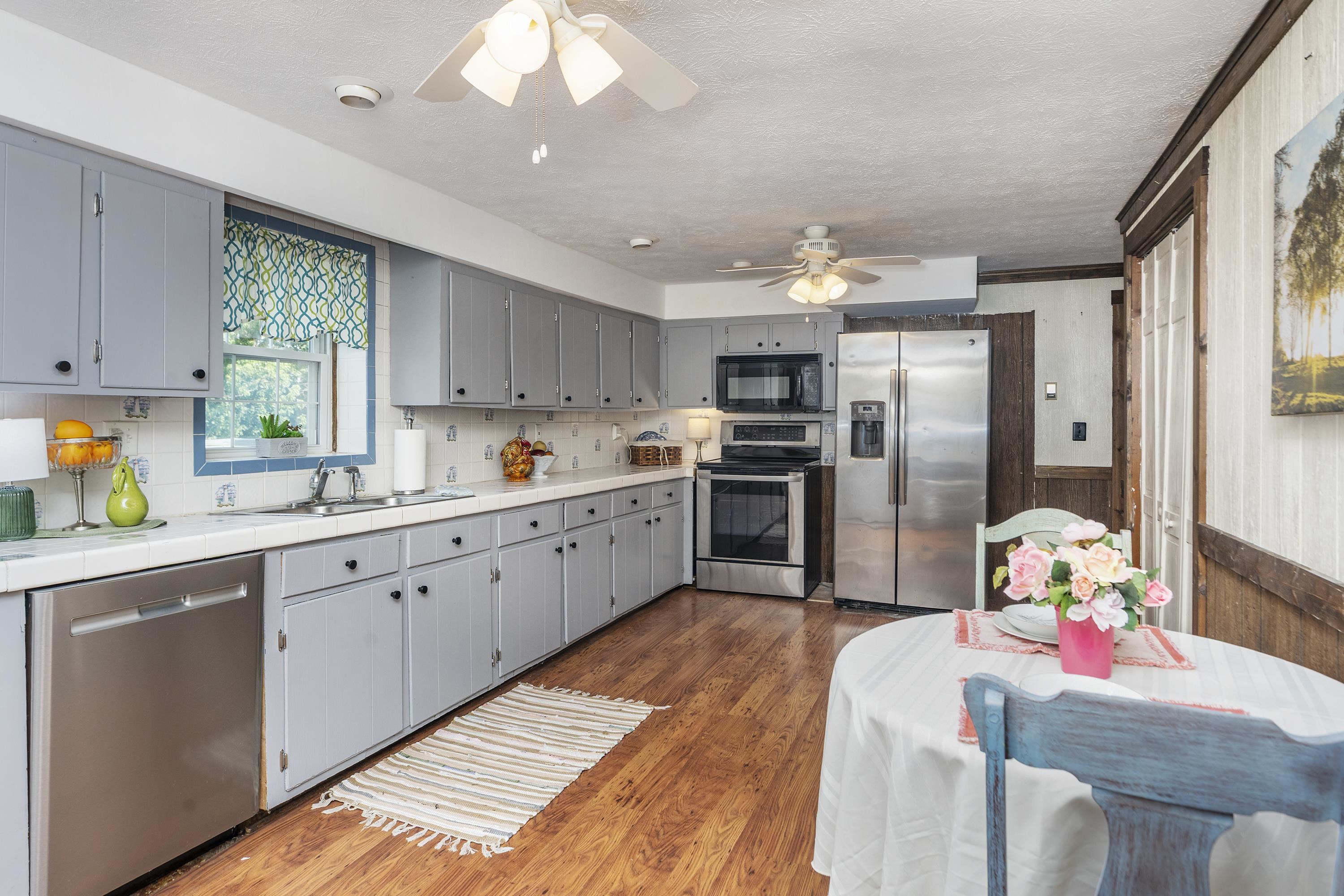 4151 SPRINGHILL RD, STAUNTON, Virginia 24401, 3 Bedrooms Bedrooms, ,2 BathroomsBathrooms,Residential,4151 SPRINGHILL RD,680179 MLS # 680179 4151 SPRINGHILL RD, STAUNTON, Virginia 24401, 3 Bedrooms Bedrooms, ,2 BathroomsBathrooms,Residential,4151 SPRINGHILL RD,680179 MLS # 680179