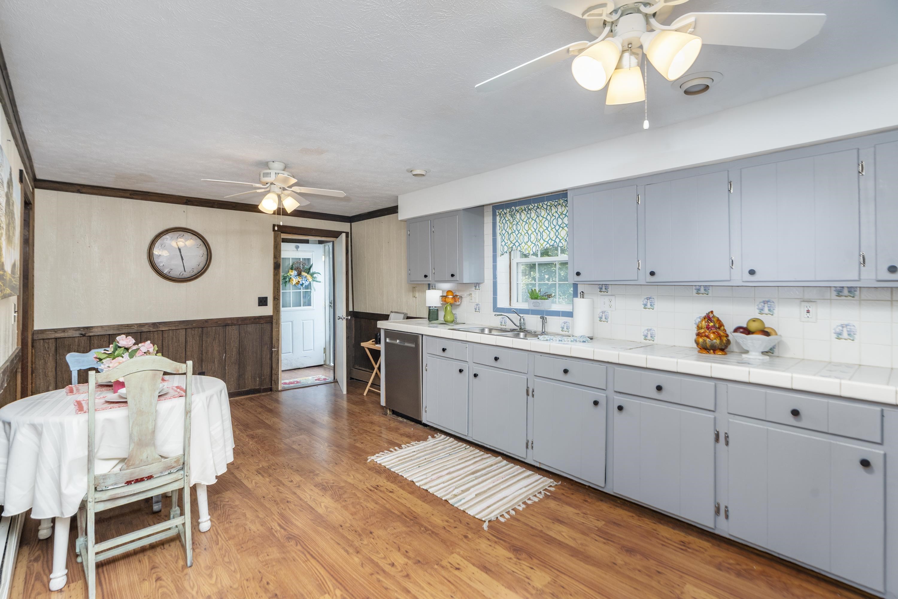 4151 SPRINGHILL RD, STAUNTON, Virginia 24401, 3 Bedrooms Bedrooms, ,2 BathroomsBathrooms,Residential,4151 SPRINGHILL RD,680179 MLS # 680179 4151 SPRINGHILL RD, STAUNTON, Virginia 24401, 3 Bedrooms Bedrooms, ,2 BathroomsBathrooms,Residential,4151 SPRINGHILL RD,680179 MLS # 680179