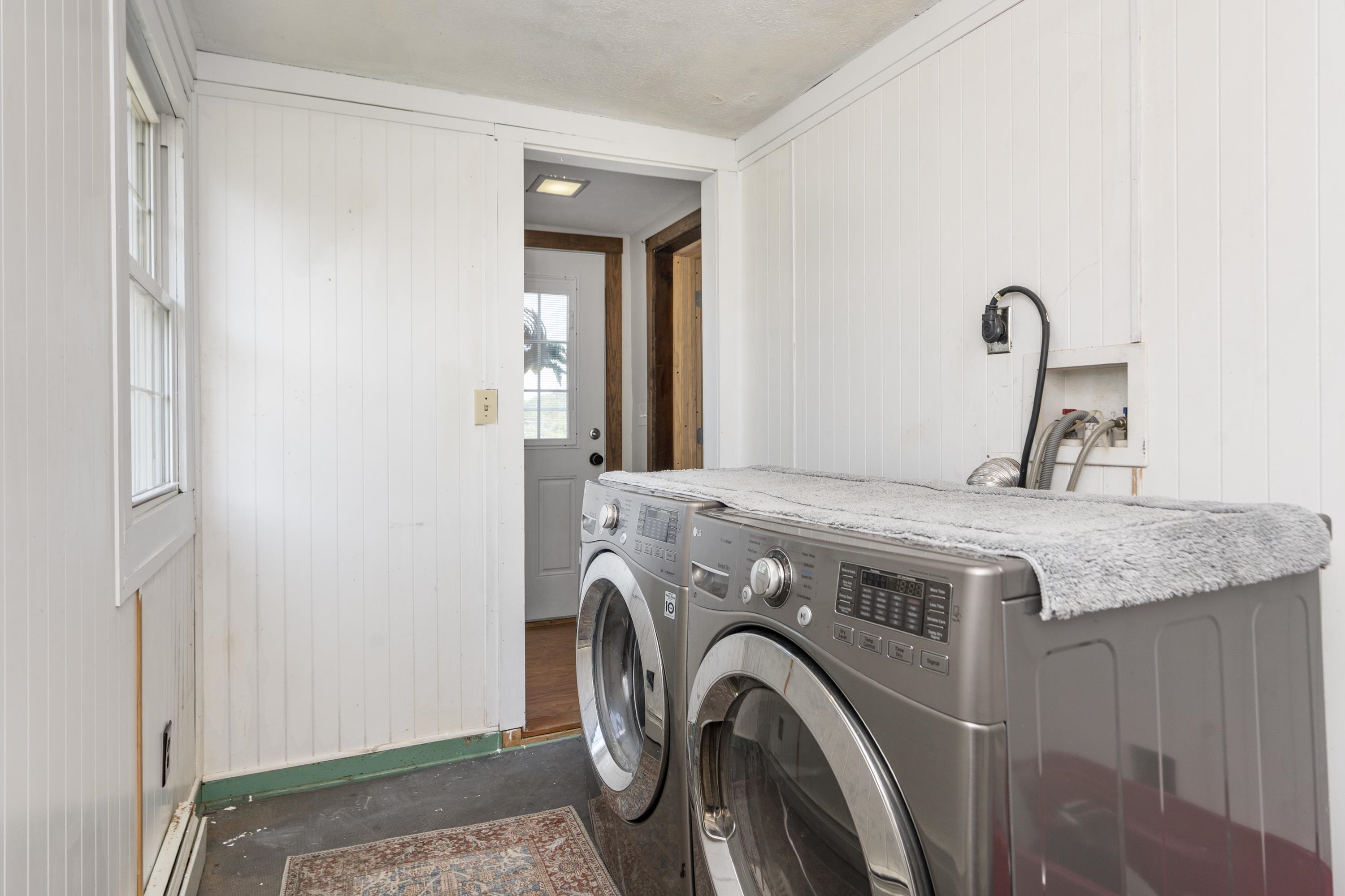 4151 SPRINGHILL RD, STAUNTON, Virginia 24401, 3 Bedrooms Bedrooms, ,2 BathroomsBathrooms,Residential,4151 SPRINGHILL RD,680179 MLS # 680179 4151 SPRINGHILL RD, STAUNTON, Virginia 24401, 3 Bedrooms Bedrooms, ,2 BathroomsBathrooms,Residential,4151 SPRINGHILL RD,680179 MLS # 680179