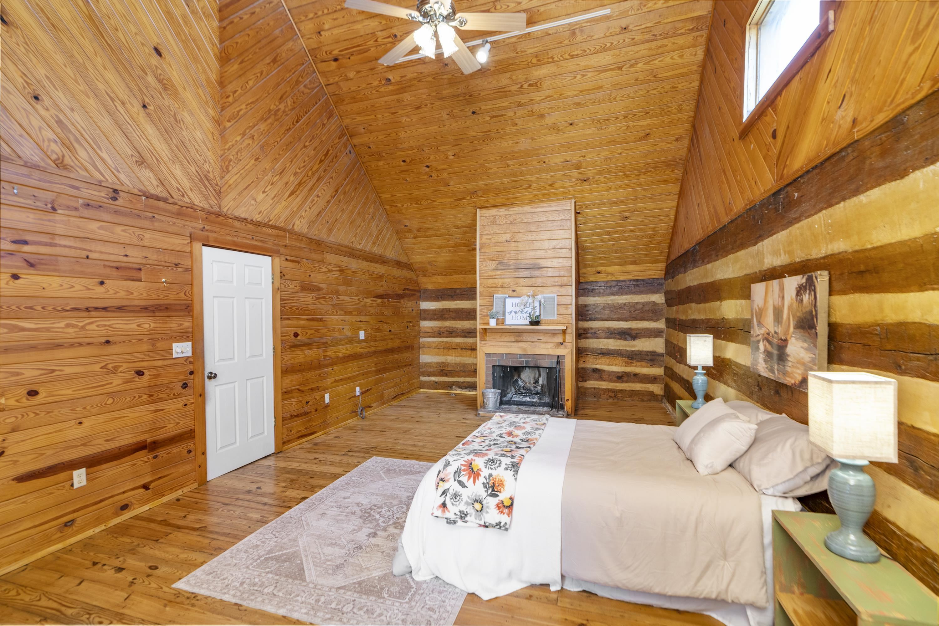 4151 SPRINGHILL RD, STAUNTON, Virginia 24401, 3 Bedrooms Bedrooms, ,2 BathroomsBathrooms,Residential,4151 SPRINGHILL RD,680179 MLS # 680179 4151 SPRINGHILL RD, STAUNTON, Virginia 24401, 3 Bedrooms Bedrooms, ,2 BathroomsBathrooms,Residential,4151 SPRINGHILL RD,680179 MLS # 680179