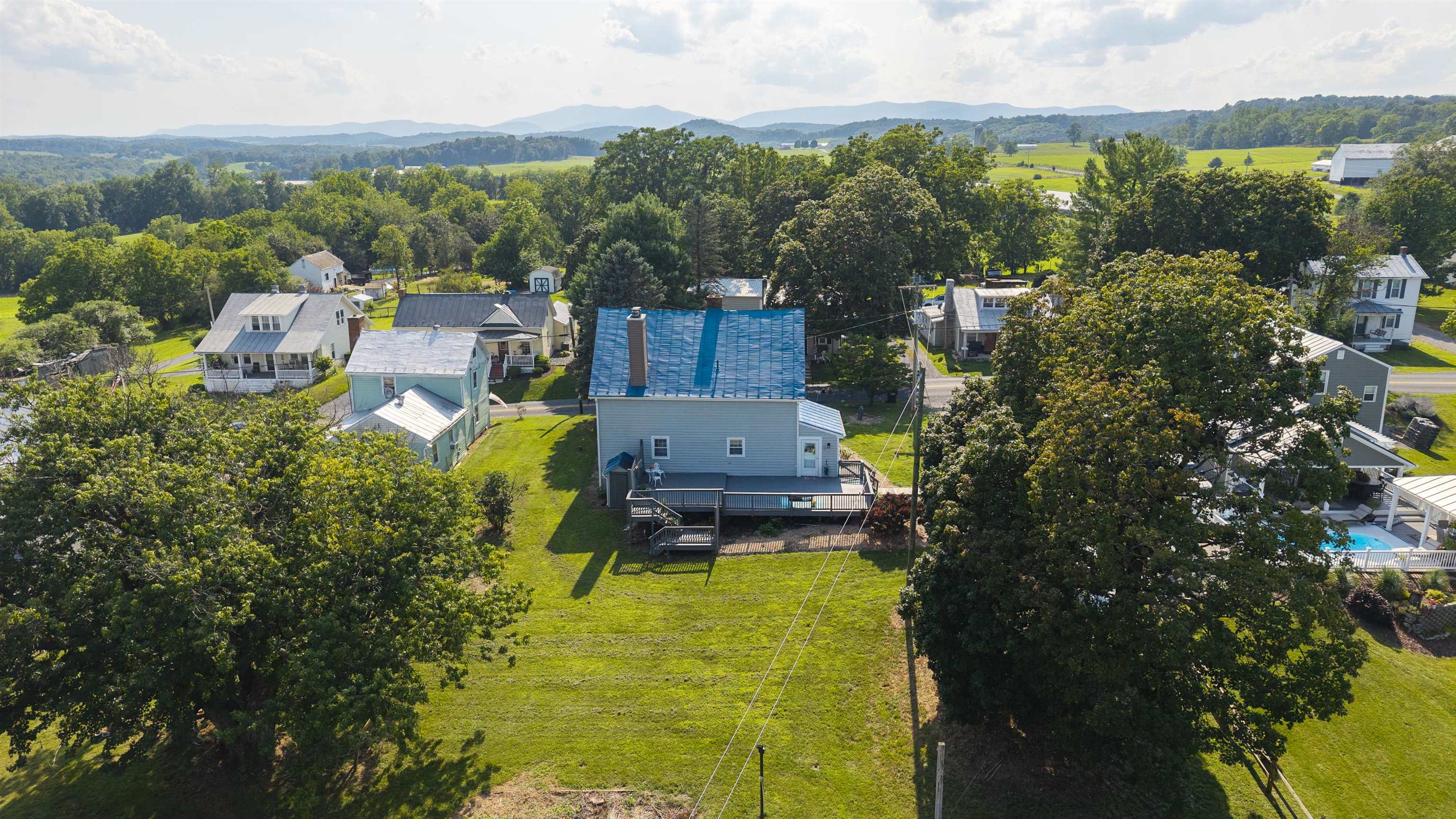 4151 SPRINGHILL RD, STAUNTON, Virginia 24401, 3 Bedrooms Bedrooms, ,2 BathroomsBathrooms,Residential,4151 SPRINGHILL RD,680179 MLS # 680179 4151 SPRINGHILL RD, STAUNTON, Virginia 24401, 3 Bedrooms Bedrooms, ,2 BathroomsBathrooms,Residential,4151 SPRINGHILL RD,680179 MLS # 680179