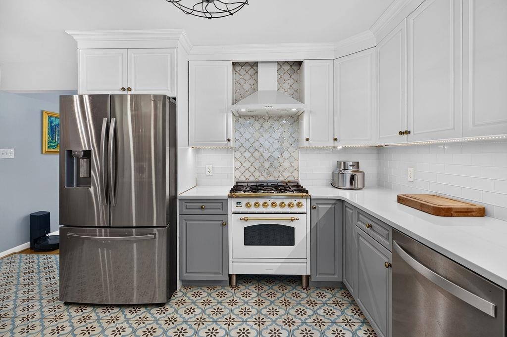 1418 AIKEN ST, STAUNTON, Virginia 24401, 3 Bedrooms Bedrooms, ,2 BathroomsBathrooms,Residential,1418 AIKEN ST,680180 MLS # 680180 1418 AIKEN ST, STAUNTON, Virginia 24401, 3 Bedrooms Bedrooms, ,2 BathroomsBathrooms,Residential,1418 AIKEN ST,680180 MLS # 680180