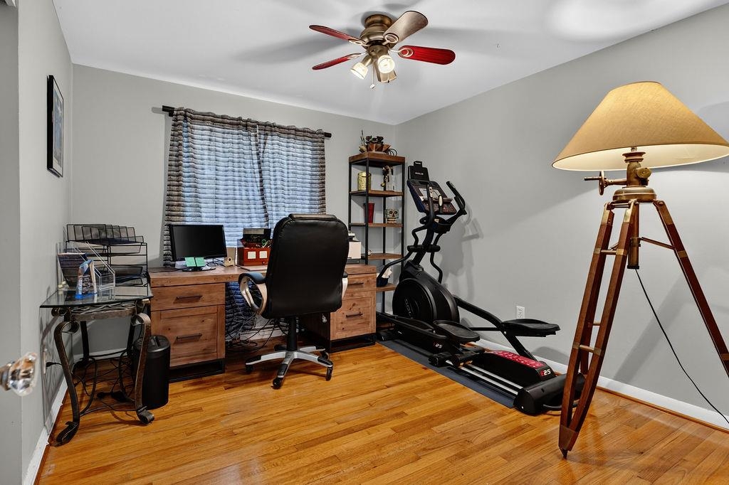 1418 AIKEN ST, STAUNTON, Virginia 24401, 3 Bedrooms Bedrooms, ,2 BathroomsBathrooms,Residential,1418 AIKEN ST,680180 MLS # 680180 1418 AIKEN ST, STAUNTON, Virginia 24401, 3 Bedrooms Bedrooms, ,2 BathroomsBathrooms,Residential,1418 AIKEN ST,680180 MLS # 680180