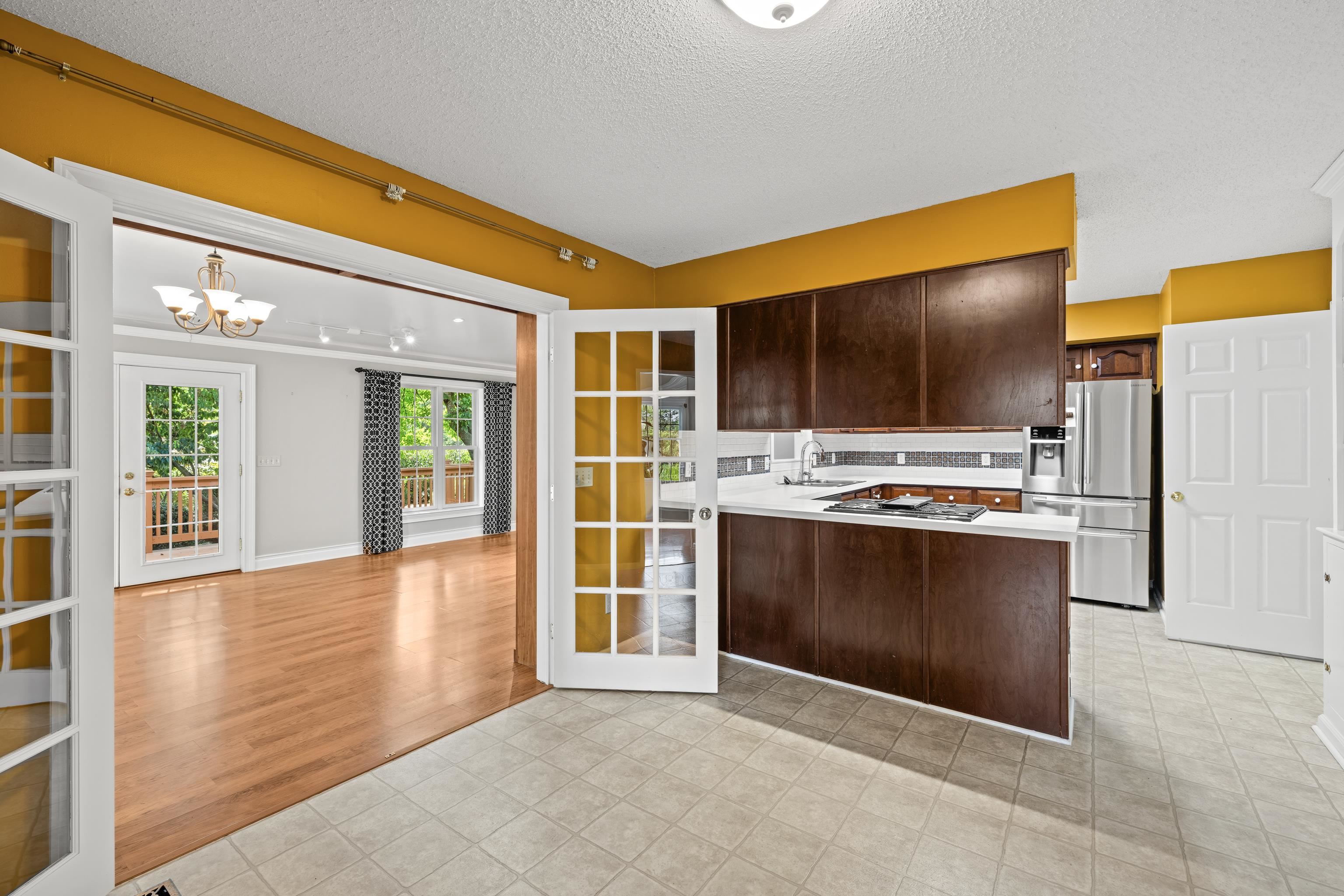 104 MILLER DR, BRIDGEWATER, Virginia 22812, 3 Bedrooms Bedrooms, ,2 BathroomsBathrooms,Residential,104 MILLER DR,680182 MLS # 680182