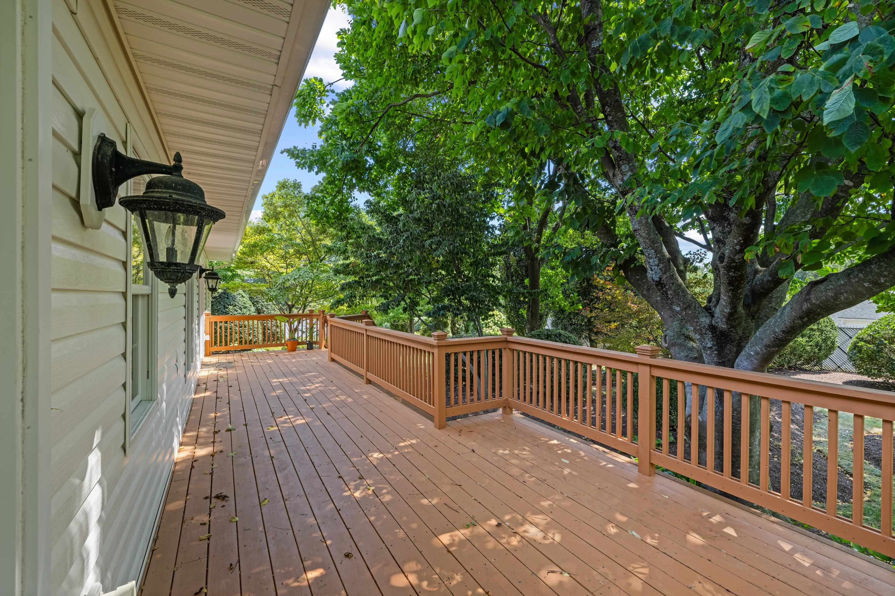 104 MILLER DR, BRIDGEWATER, Virginia 22812, 3 Bedrooms Bedrooms, ,2 BathroomsBathrooms,Residential,104 MILLER DR,680182 MLS # 680182