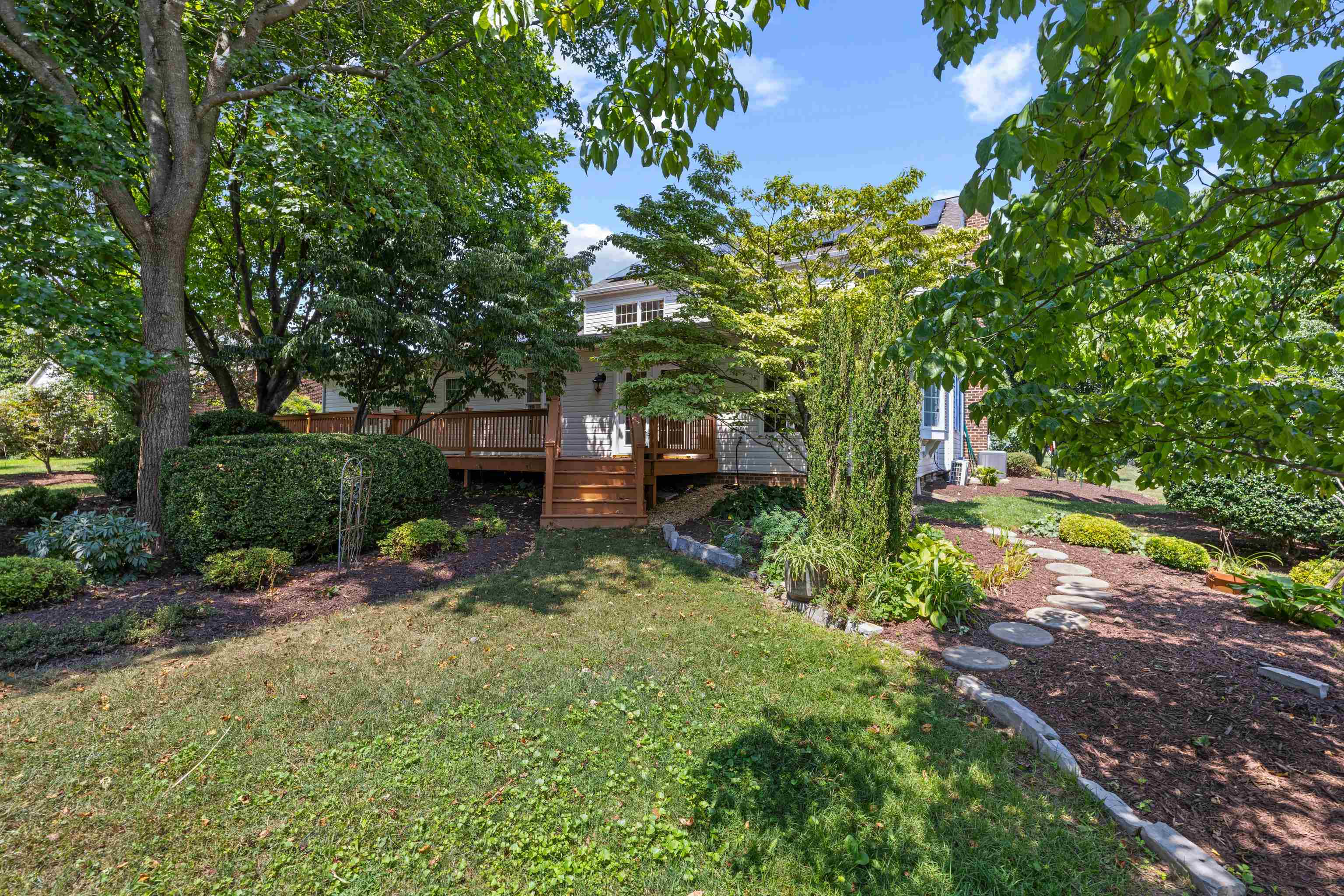 104 MILLER DR, BRIDGEWATER, Virginia 22812, 3 Bedrooms Bedrooms, ,2 BathroomsBathrooms,Residential,104 MILLER DR,680182 MLS # 680182