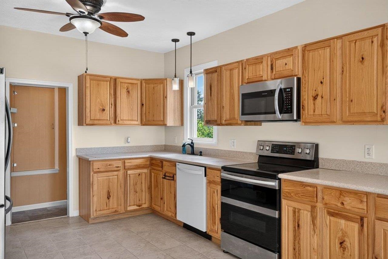 401 6TH ST, SHENANDOAH, Virginia 22849, 3 Bedrooms Bedrooms, ,1 BathroomBathrooms,Residential,401 6TH ST,680192 MLS # 680192