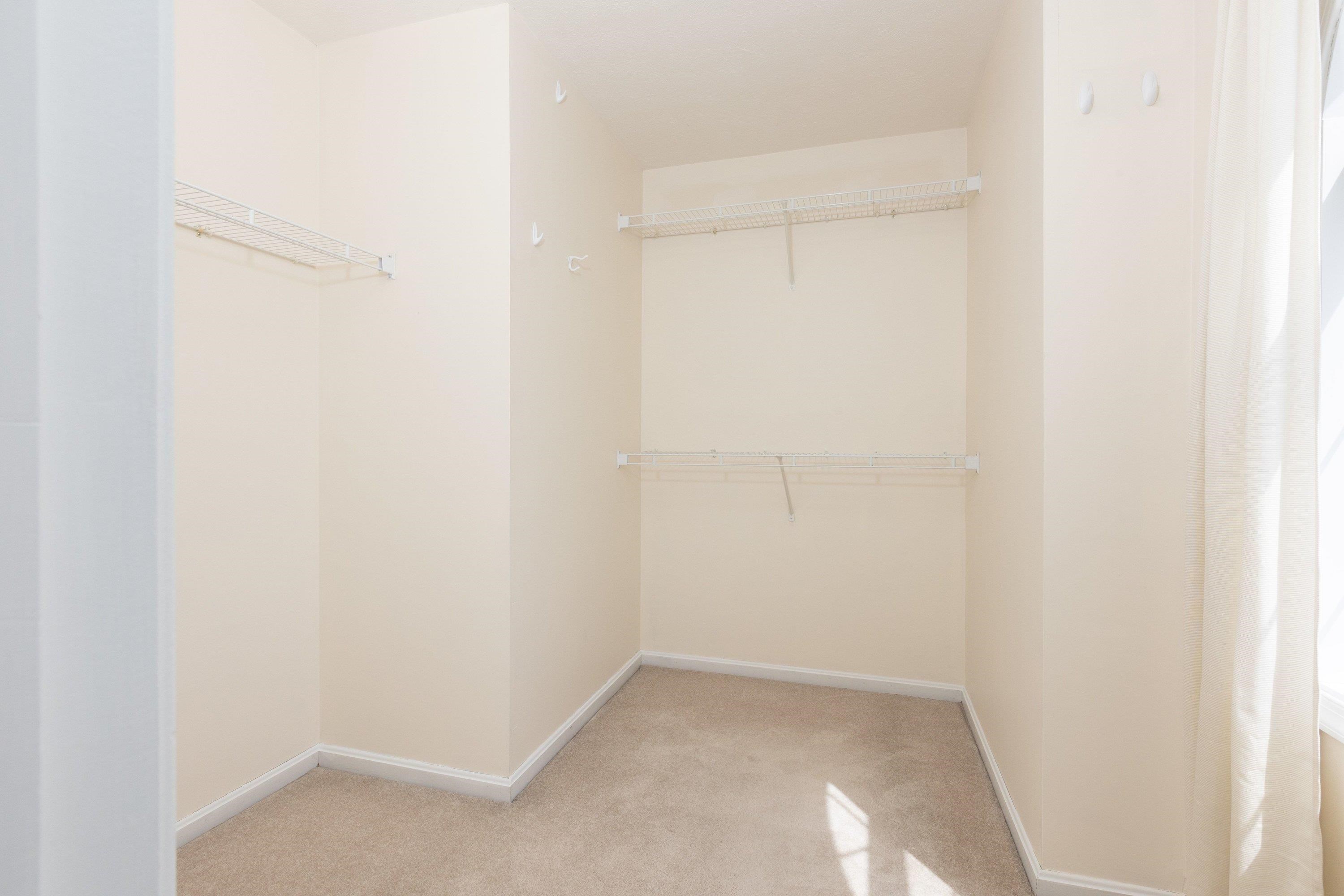 Thie primary bedrooms offers a spacious walk-in closet for stroage. Thie primary bedrooms offers a spacious walk-in closet for stroage.
