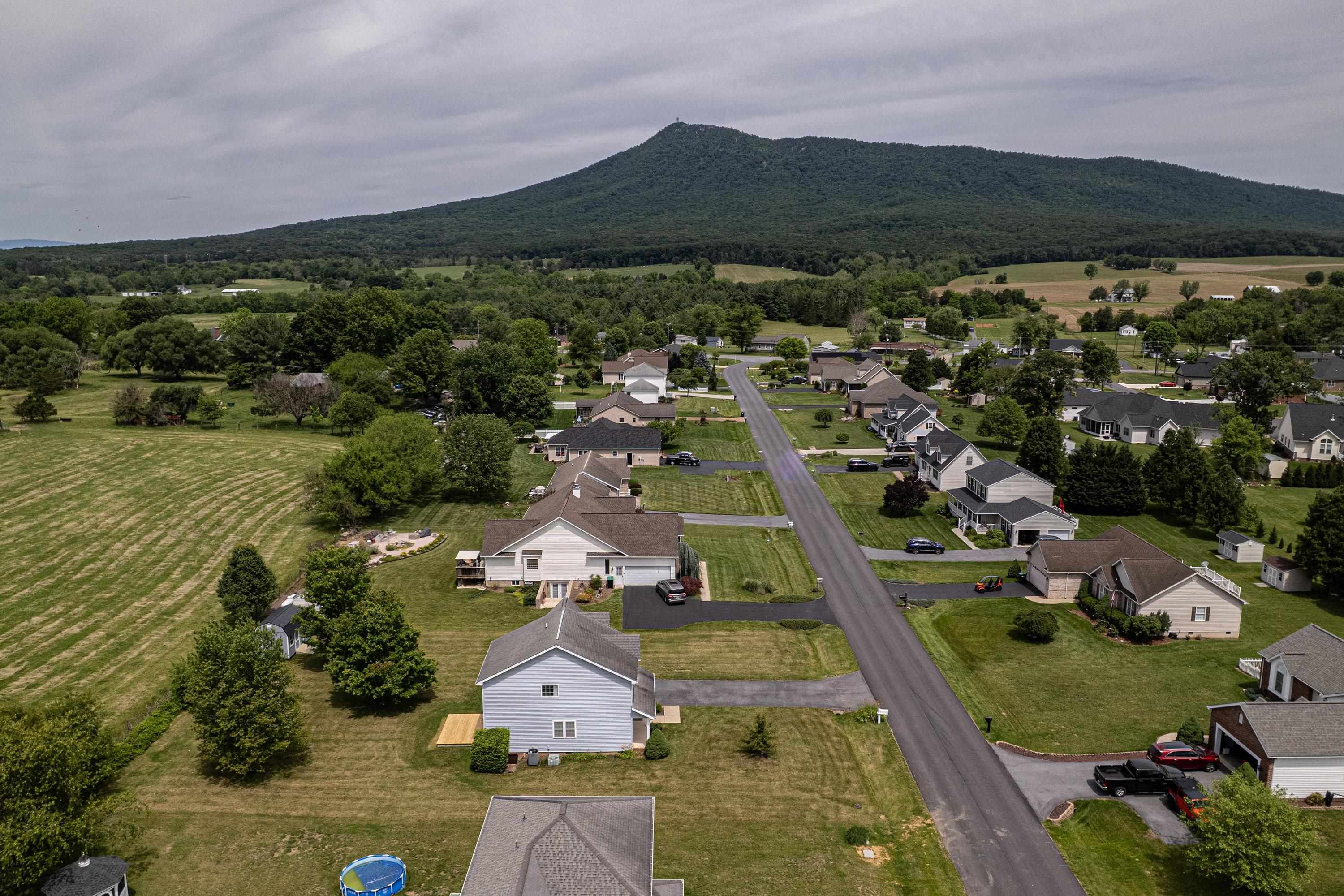 These photos highlight the gorgeous views the home offers, including Massanutten peak and the surrounding Blue Ridge Mountains. These photos highlight the gorgeous views the home offers, including Massanutten peak and the surrounding Blue Ridge Mountains.