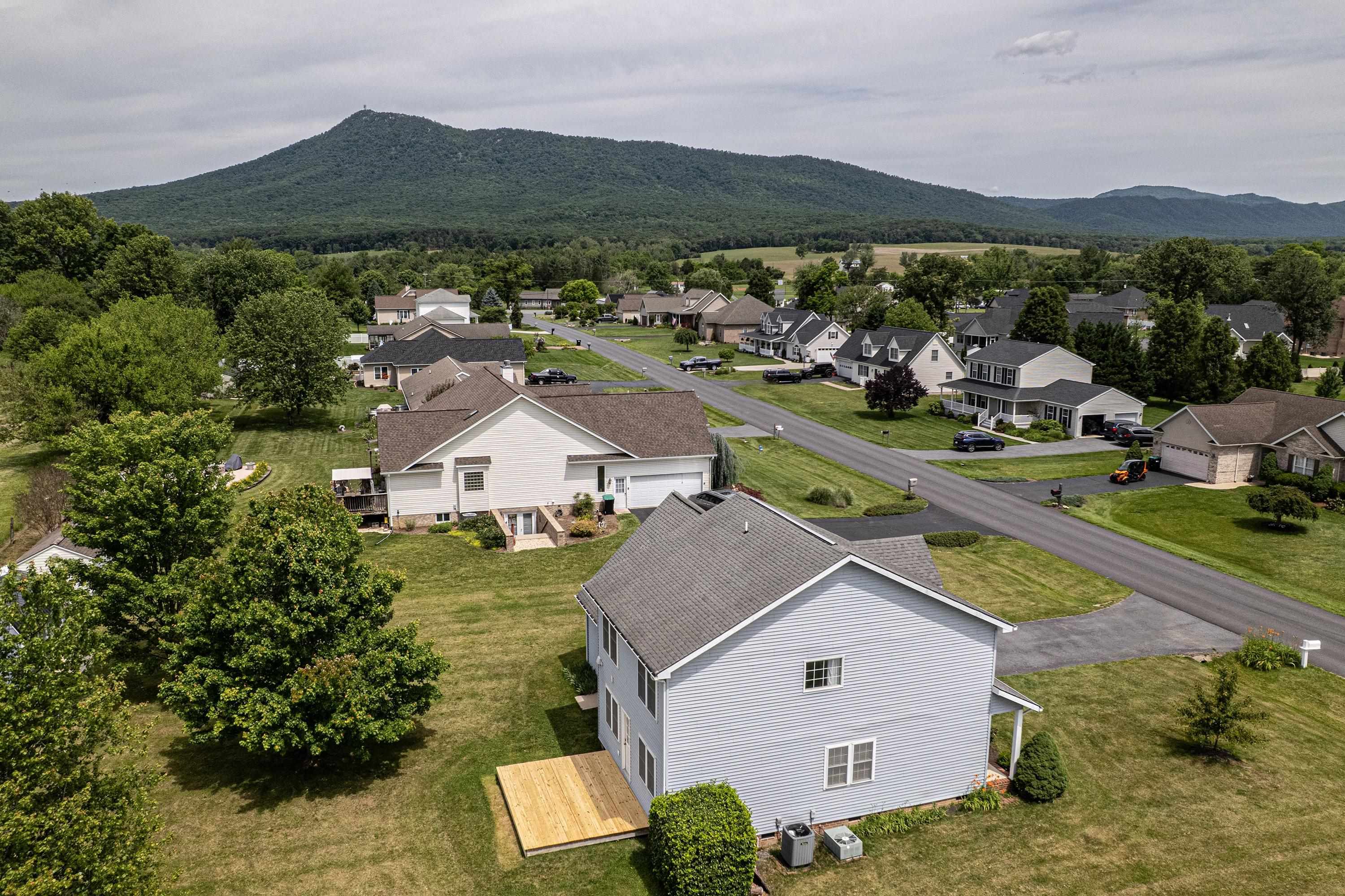 These photos highlight the gorgeous views the home offers, including Massanutten peak and the surrounding Blue Ridge Mountains. These photos highlight the gorgeous views the home offers, including Massanutten peak and the surrounding Blue Ridge Mountains.