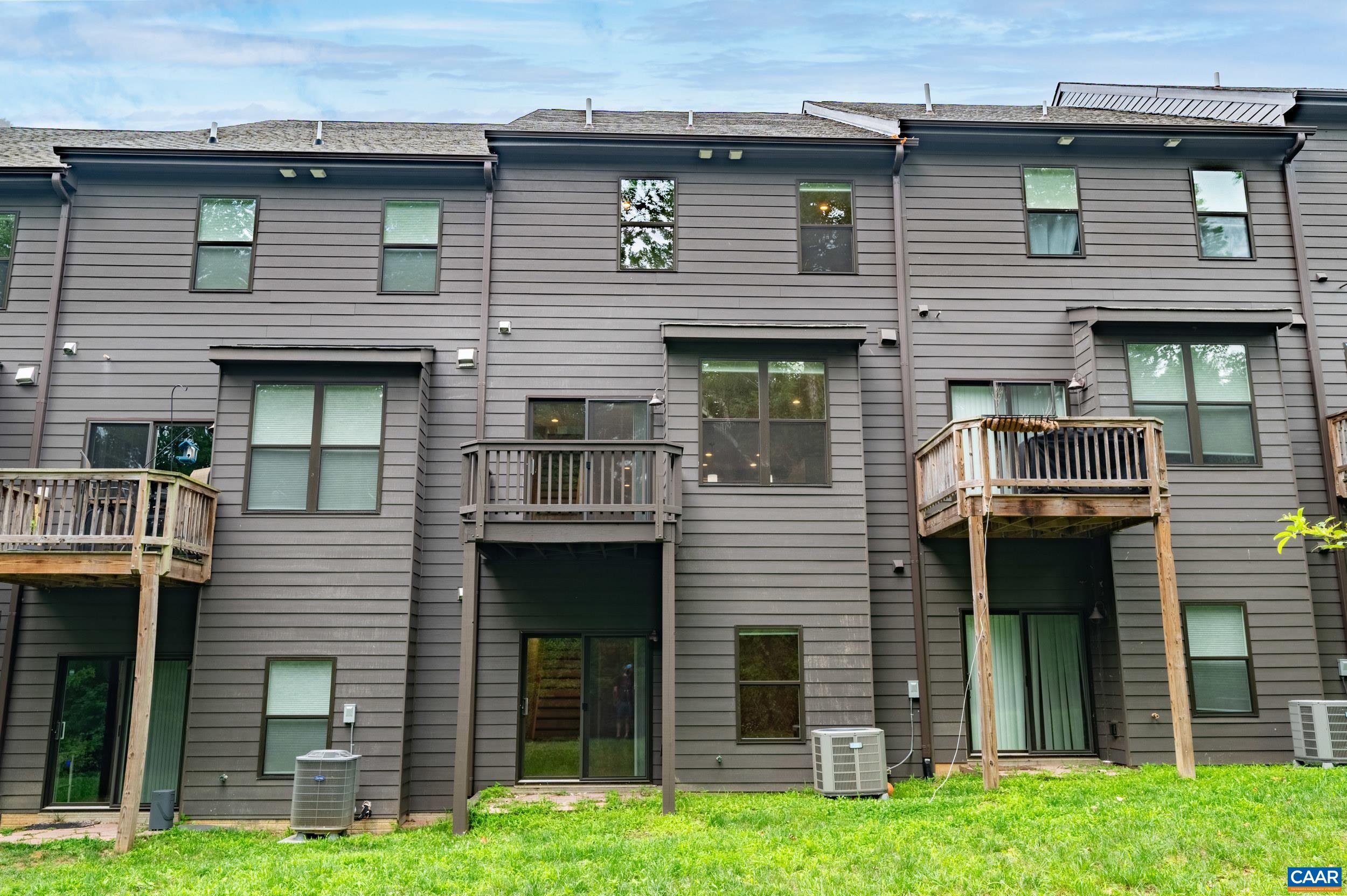 1529 BIRNAM DR, CHARLOTTESVILLE, Virginia 22901, 3 Bedrooms Bedrooms, ,3 BathroomsBathrooms,Residential,1529 BIRNAM DR,680124 MLS # 680124