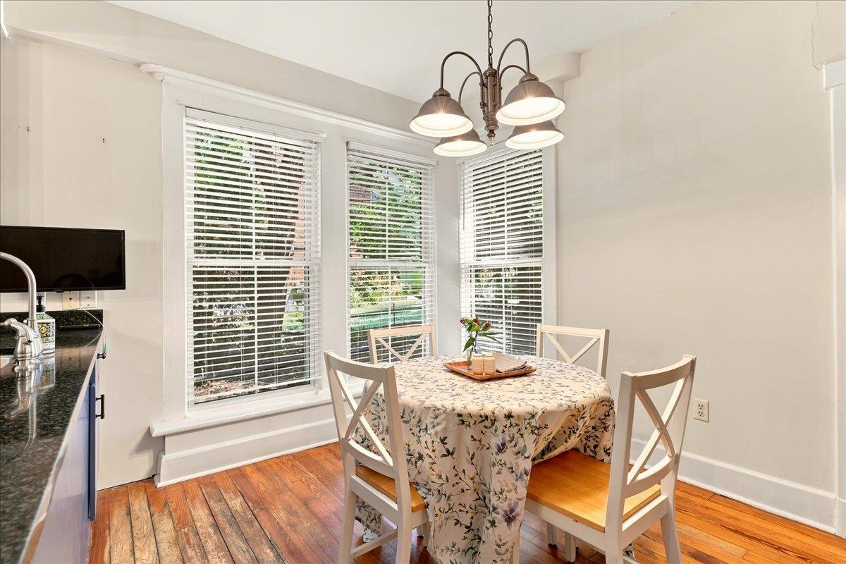 718 DONAGHE ST, STAUNTON, Virginia 24401, 4 Bedrooms Bedrooms, ,2 BathroomsBathrooms,Residential,718 DONAGHE ST,680194 MLS # 680194