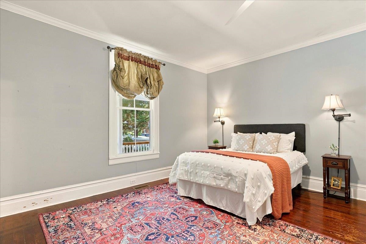 718 DONAGHE ST, STAUNTON, Virginia 24401, 4 Bedrooms Bedrooms, ,2 BathroomsBathrooms,Residential,718 DONAGHE ST,680194 MLS # 680194