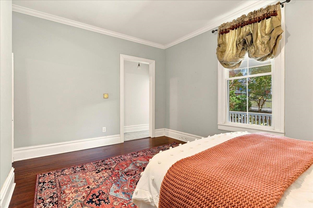 718 DONAGHE ST, STAUNTON, Virginia 24401, 4 Bedrooms Bedrooms, ,2 BathroomsBathrooms,Residential,718 DONAGHE ST,680194 MLS # 680194