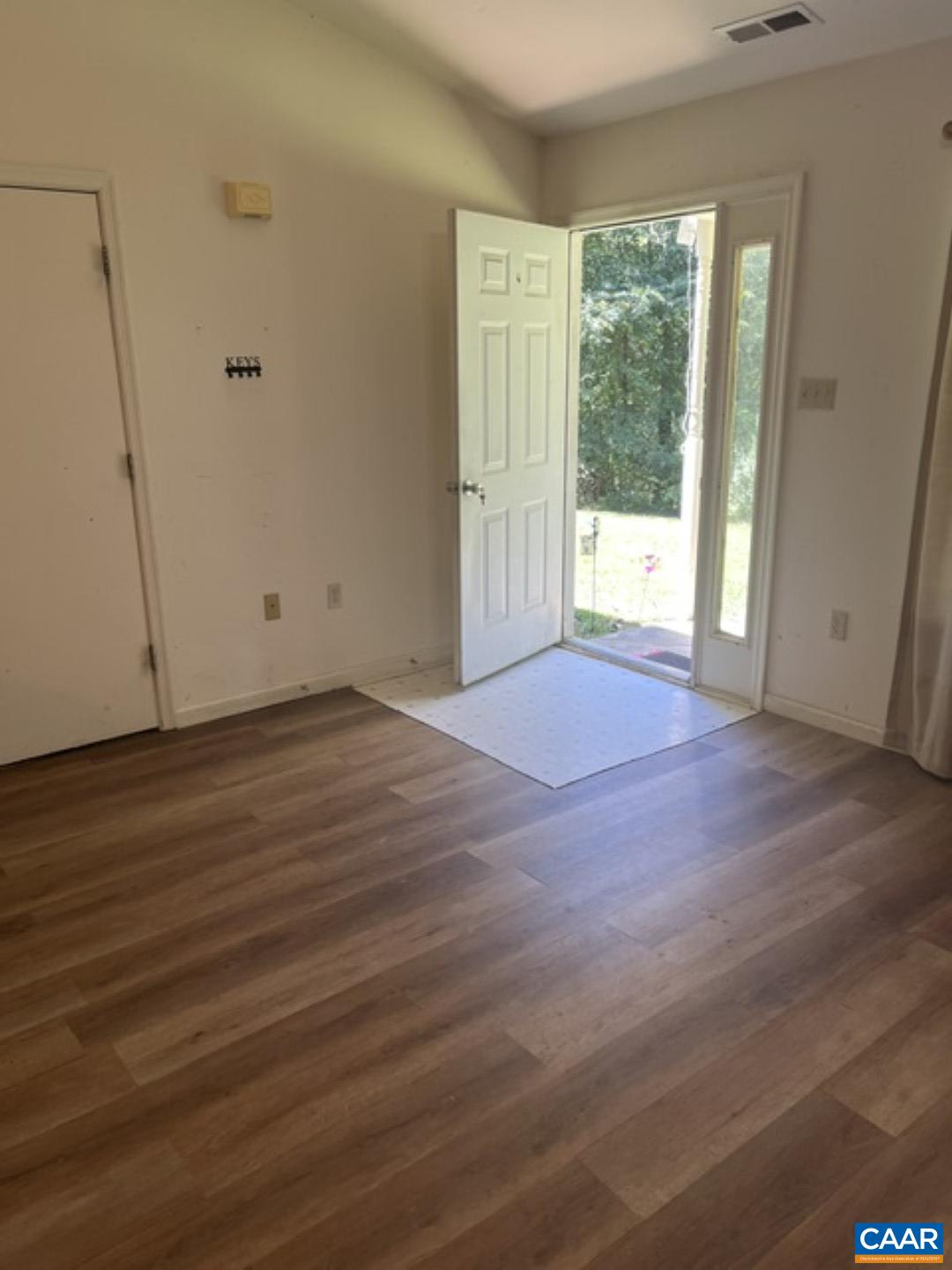 168 GERANIUM RD, RUCKERSVILLE, Virginia 22968, 3 Bedrooms Bedrooms, ,2 BathroomsBathrooms,Residential,168 GERANIUM RD,680195 MLS # 680195 168 GERANIUM RD, RUCKERSVILLE, Virginia 22968, 3 Bedrooms Bedrooms, ,2 BathroomsBathrooms,Residential,168 GERANIUM RD,680195 MLS # 680195