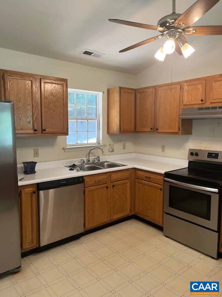 168 GERANIUM RD, RUCKERSVILLE, Virginia 22968, 3 Bedrooms Bedrooms, ,2 BathroomsBathrooms,Residential,168 GERANIUM RD,680195 MLS # 680195 168 GERANIUM RD, RUCKERSVILLE, Virginia 22968, 3 Bedrooms Bedrooms, ,2 BathroomsBathrooms,Residential,168 GERANIUM RD,680195 MLS # 680195