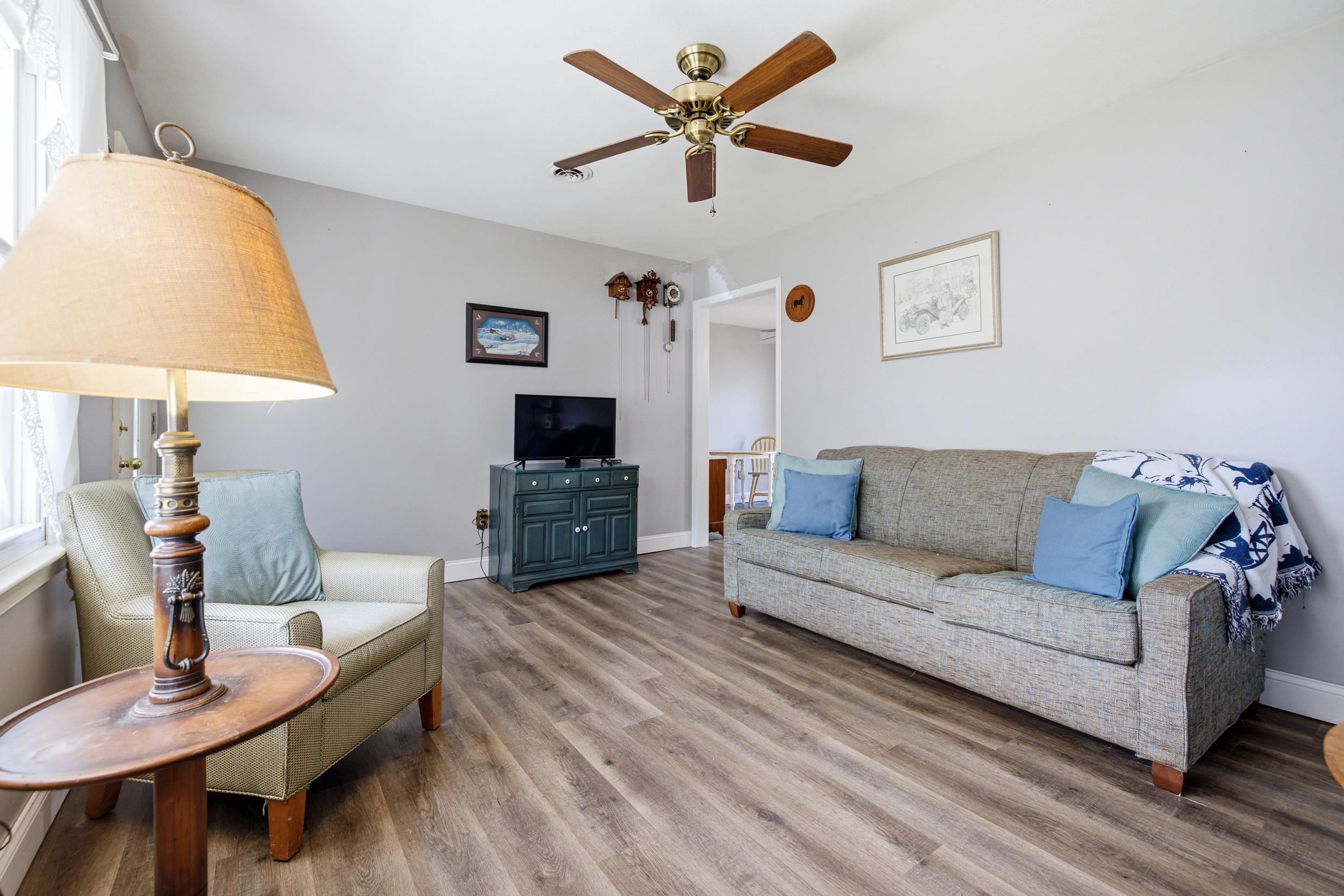 16 SHEN VALLEY DR, WEYERS CAVE, Virginia 22846, 3 Bedrooms Bedrooms, ,1 BathroomBathrooms,Residential,16 SHEN VALLEY DR,680196 MLS # 680196 16 SHEN VALLEY DR, WEYERS CAVE, Virginia 22846, 3 Bedrooms Bedrooms, ,1 BathroomBathrooms,Residential,16 SHEN VALLEY DR,680196 MLS # 680196