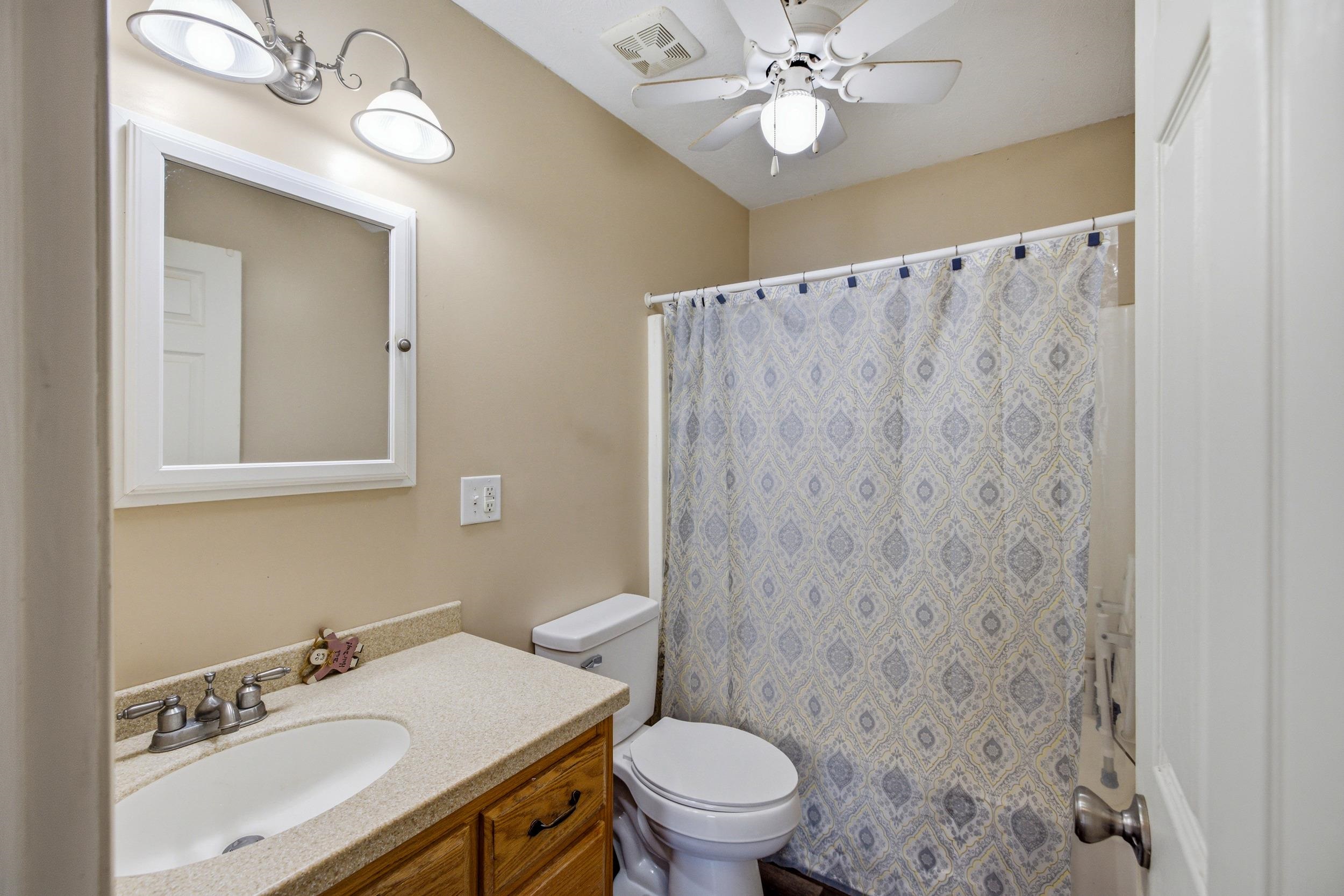 16 SHEN VALLEY DR, WEYERS CAVE, Virginia 22846, 3 Bedrooms Bedrooms, ,1 BathroomBathrooms,Residential,16 SHEN VALLEY DR,680196 MLS # 680196 16 SHEN VALLEY DR, WEYERS CAVE, Virginia 22846, 3 Bedrooms Bedrooms, ,1 BathroomBathrooms,Residential,16 SHEN VALLEY DR,680196 MLS # 680196