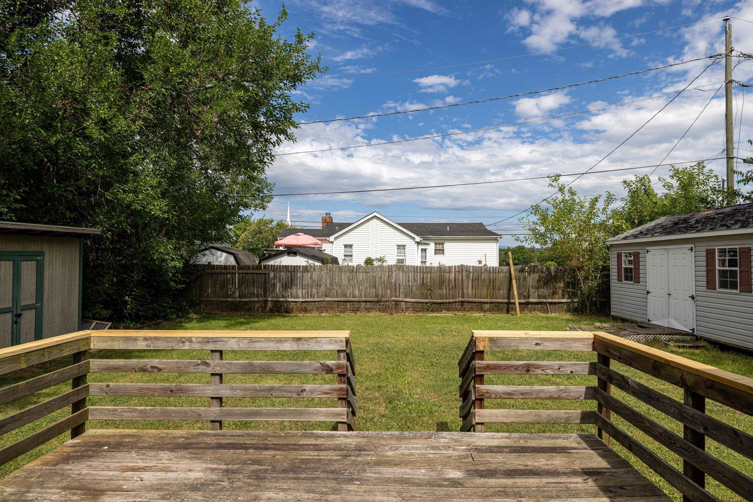 16 SHEN VALLEY DR, WEYERS CAVE, Virginia 22846, 3 Bedrooms Bedrooms, ,1 BathroomBathrooms,Residential,16 SHEN VALLEY DR,680196 MLS # 680196 16 SHEN VALLEY DR, WEYERS CAVE, Virginia 22846, 3 Bedrooms Bedrooms, ,1 BathroomBathrooms,Residential,16 SHEN VALLEY DR,680196 MLS # 680196