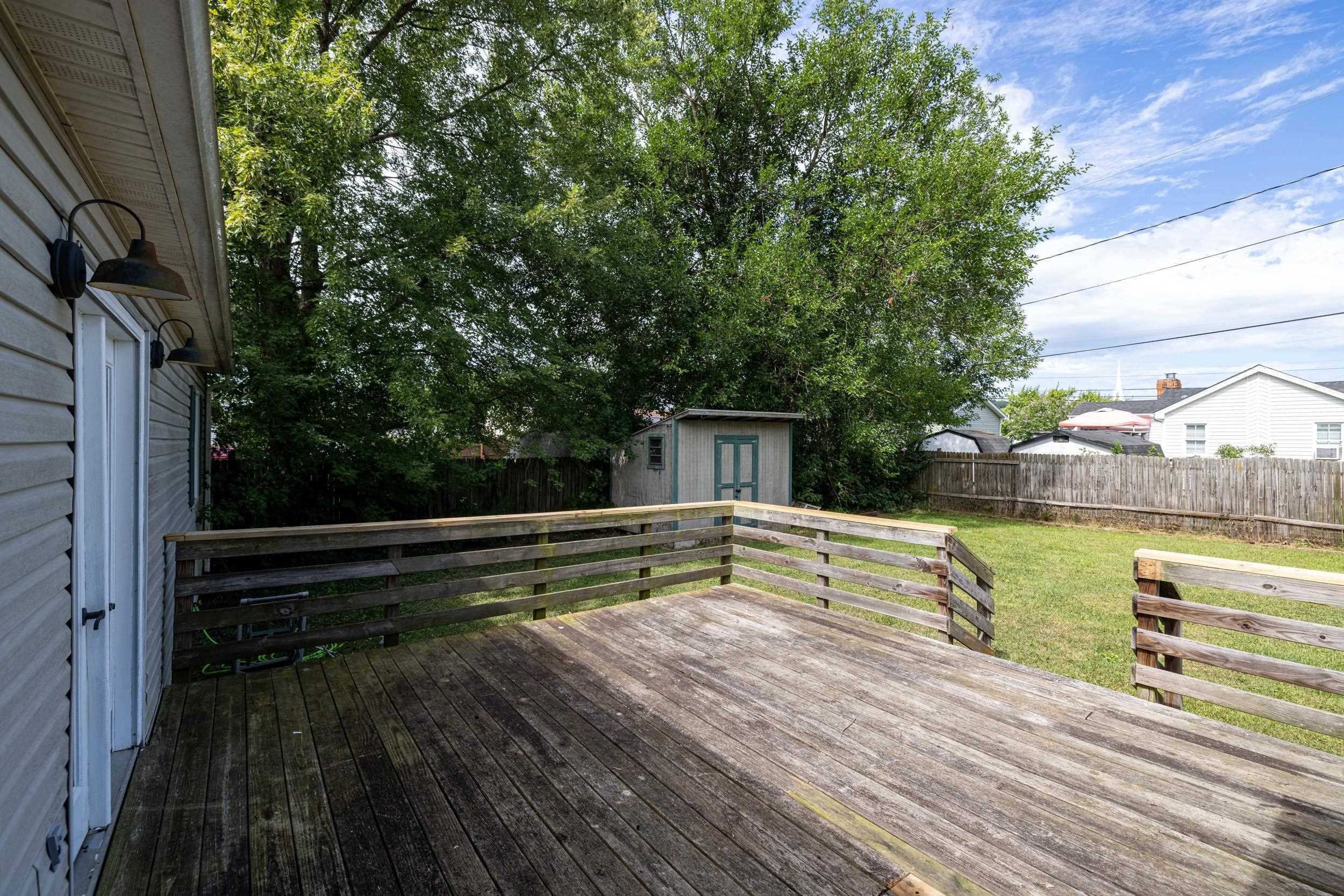 16 SHEN VALLEY DR, WEYERS CAVE, Virginia 22846, 3 Bedrooms Bedrooms, ,1 BathroomBathrooms,Residential,16 SHEN VALLEY DR,680196 MLS # 680196 16 SHEN VALLEY DR, WEYERS CAVE, Virginia 22846, 3 Bedrooms Bedrooms, ,1 BathroomBathrooms,Residential,16 SHEN VALLEY DR,680196 MLS # 680196