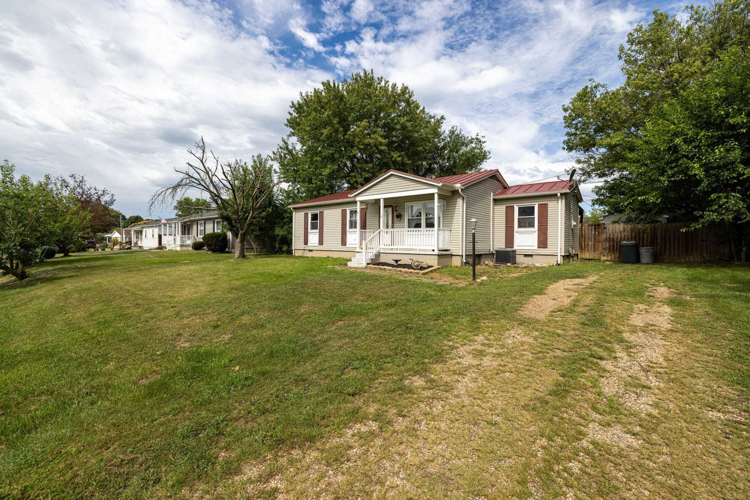 16 SHEN VALLEY DR, WEYERS CAVE, Virginia 22846, 3 Bedrooms Bedrooms, ,1 BathroomBathrooms,Residential,16 SHEN VALLEY DR,680196 MLS # 680196 16 SHEN VALLEY DR, WEYERS CAVE, Virginia 22846, 3 Bedrooms Bedrooms, ,1 BathroomBathrooms,Residential,16 SHEN VALLEY DR,680196 MLS # 680196
