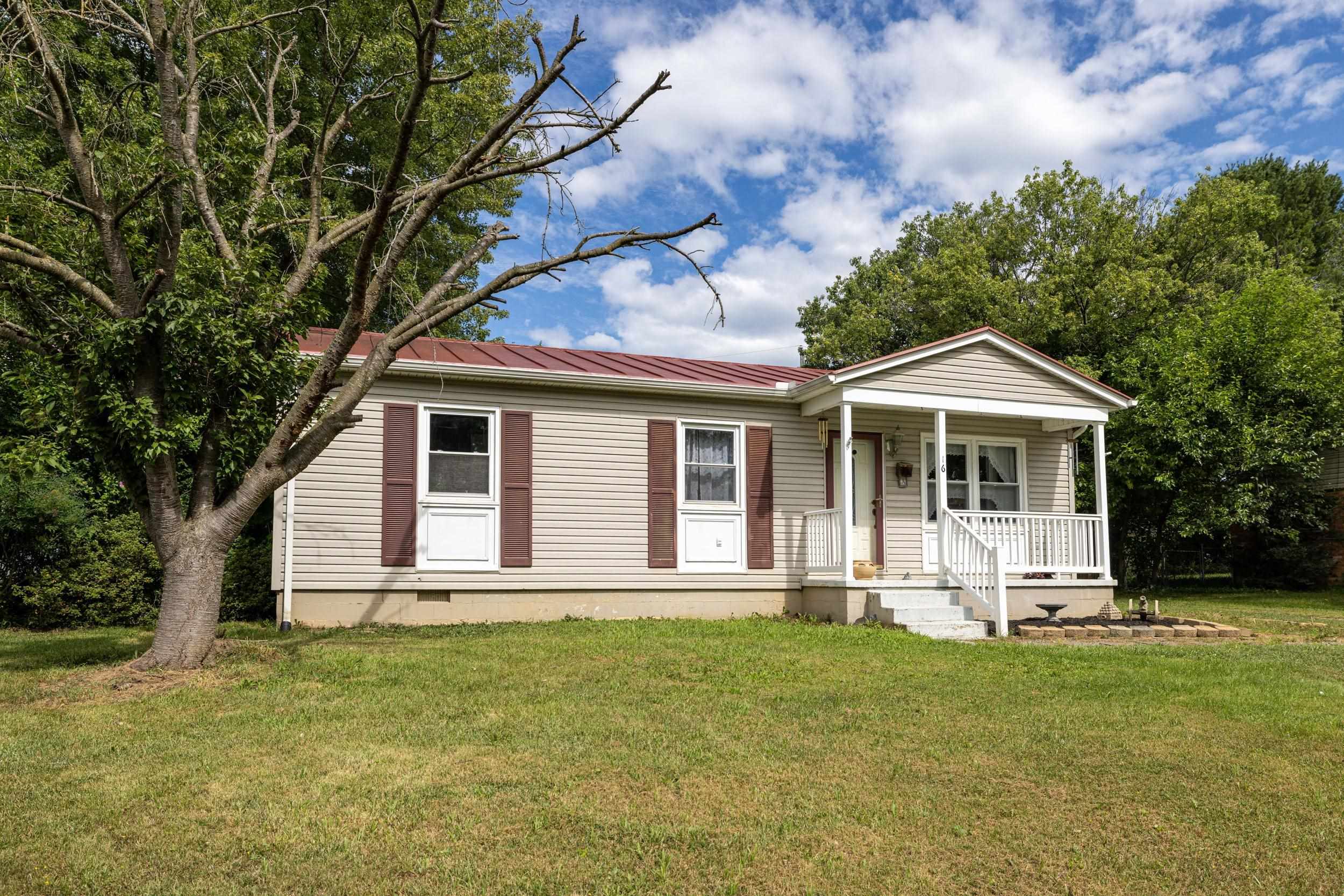 16 SHEN VALLEY DR, WEYERS CAVE, Virginia 22846, 3 Bedrooms Bedrooms, ,1 BathroomBathrooms,Residential,16 SHEN VALLEY DR,680196 MLS # 680196 16 SHEN VALLEY DR, WEYERS CAVE, Virginia 22846, 3 Bedrooms Bedrooms, ,1 BathroomBathrooms,Residential,16 SHEN VALLEY DR,680196 MLS # 680196