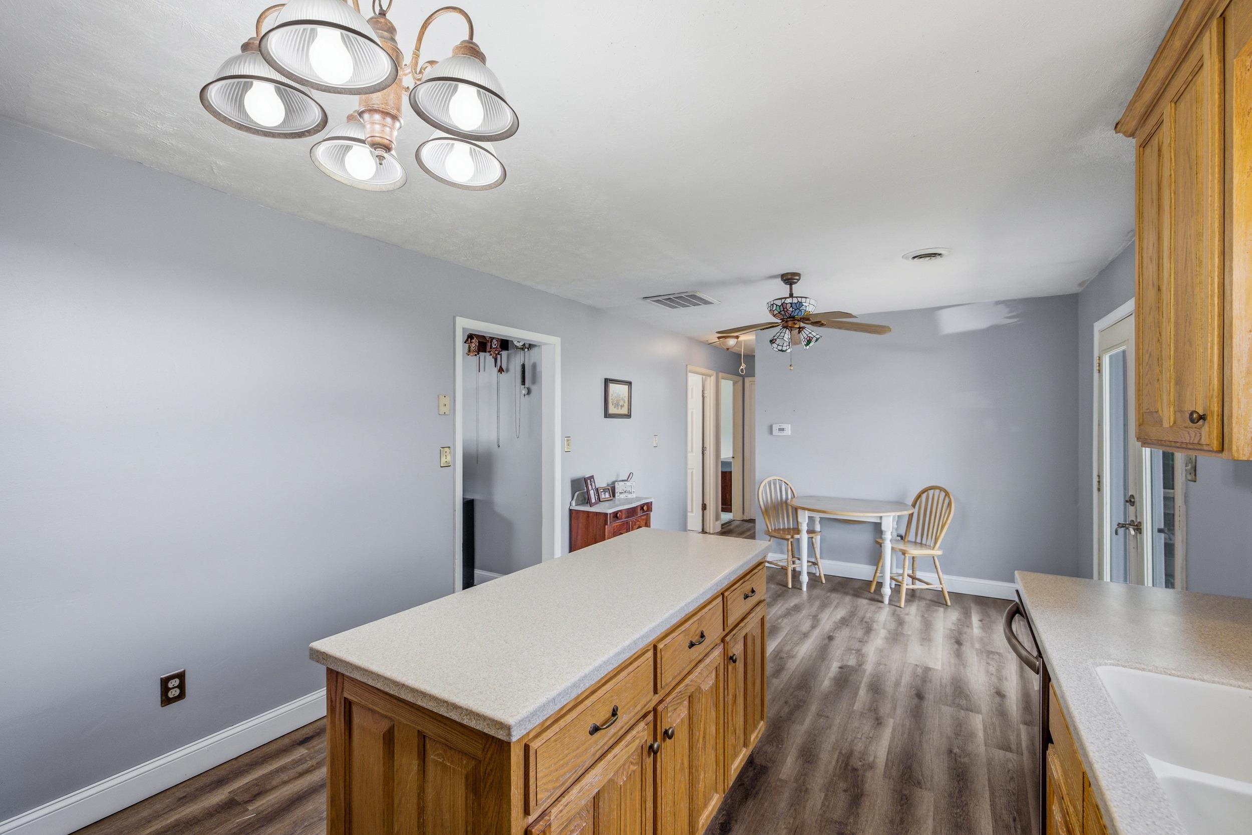 16 SHEN VALLEY DR, WEYERS CAVE, Virginia 22846, 3 Bedrooms Bedrooms, ,1 BathroomBathrooms,Residential,16 SHEN VALLEY DR,680196 MLS # 680196 16 SHEN VALLEY DR, WEYERS CAVE, Virginia 22846, 3 Bedrooms Bedrooms, ,1 BathroomBathrooms,Residential,16 SHEN VALLEY DR,680196 MLS # 680196