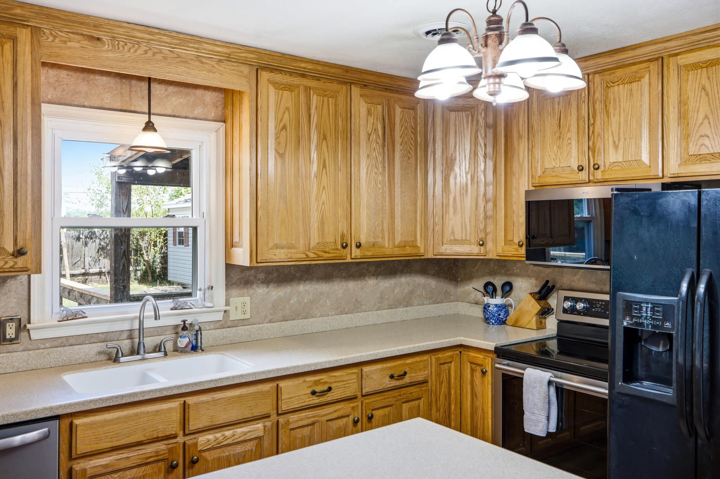 16 SHEN VALLEY DR, WEYERS CAVE, Virginia 22846, 3 Bedrooms Bedrooms, ,1 BathroomBathrooms,Residential,16 SHEN VALLEY DR,680196 MLS # 680196 16 SHEN VALLEY DR, WEYERS CAVE, Virginia 22846, 3 Bedrooms Bedrooms, ,1 BathroomBathrooms,Residential,16 SHEN VALLEY DR,680196 MLS # 680196