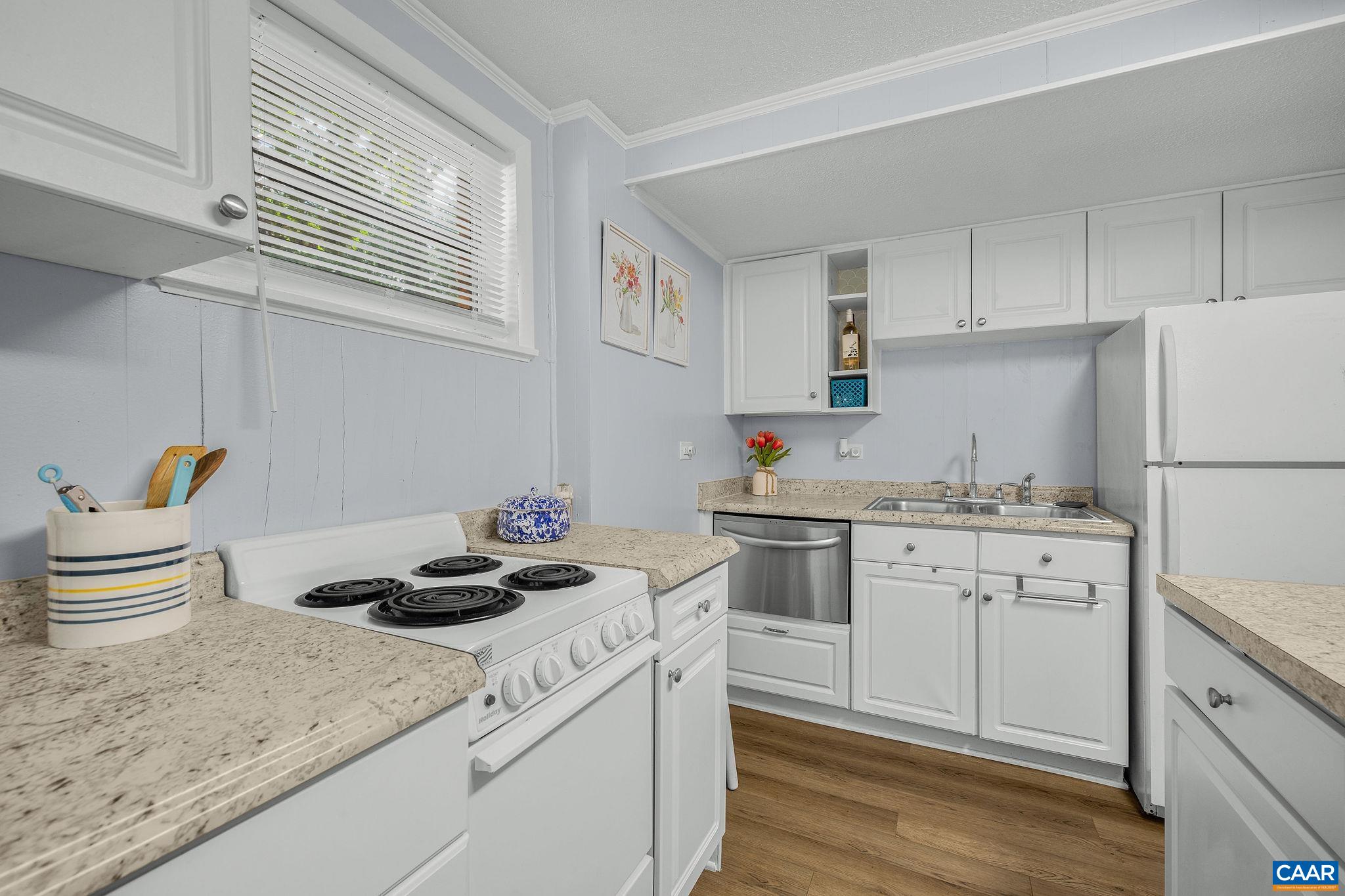 1715 A & B CHERRY AVE, CHARLOTTESVILLE, Virginia 22903, 4 Bedrooms Bedrooms, ,2 BathroomsBathrooms,Residential,1715 A & B CHERRY AVE,679576 MLS # 679576 1715 A & B CHERRY AVE, CHARLOTTESVILLE, Virginia 22903, 4 Bedrooms Bedrooms, ,2 BathroomsBathrooms,Residential,1715 A & B CHERRY AVE,679576 MLS # 679576