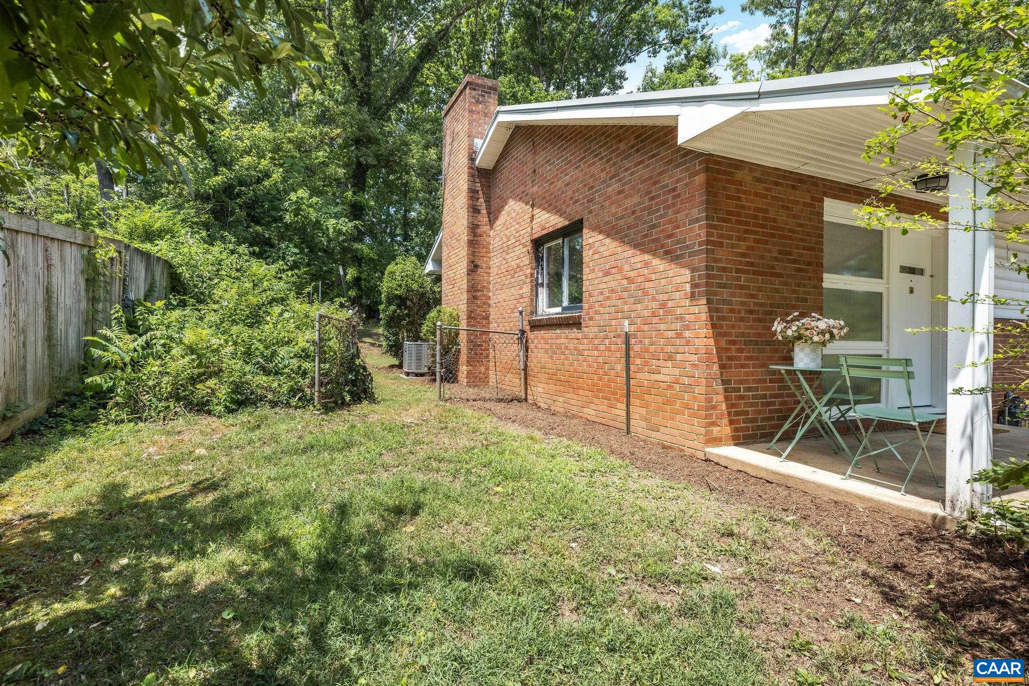 1715 A & B CHERRY AVE, CHARLOTTESVILLE, Virginia 22903, 4 Bedrooms Bedrooms, ,2 BathroomsBathrooms,Residential,1715 A & B CHERRY AVE,679576 MLS # 679576 1715 A & B CHERRY AVE, CHARLOTTESVILLE, Virginia 22903, 4 Bedrooms Bedrooms, ,2 BathroomsBathrooms,Residential,1715 A & B CHERRY AVE,679576 MLS # 679576