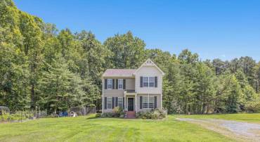 186 BAYS FARM DR, LOUISA, Virginia 23093, 3 Bedrooms Bedrooms, ,2 BathroomsBathrooms,Residential,186 BAYS FARM DR,680207 MLS # 680207